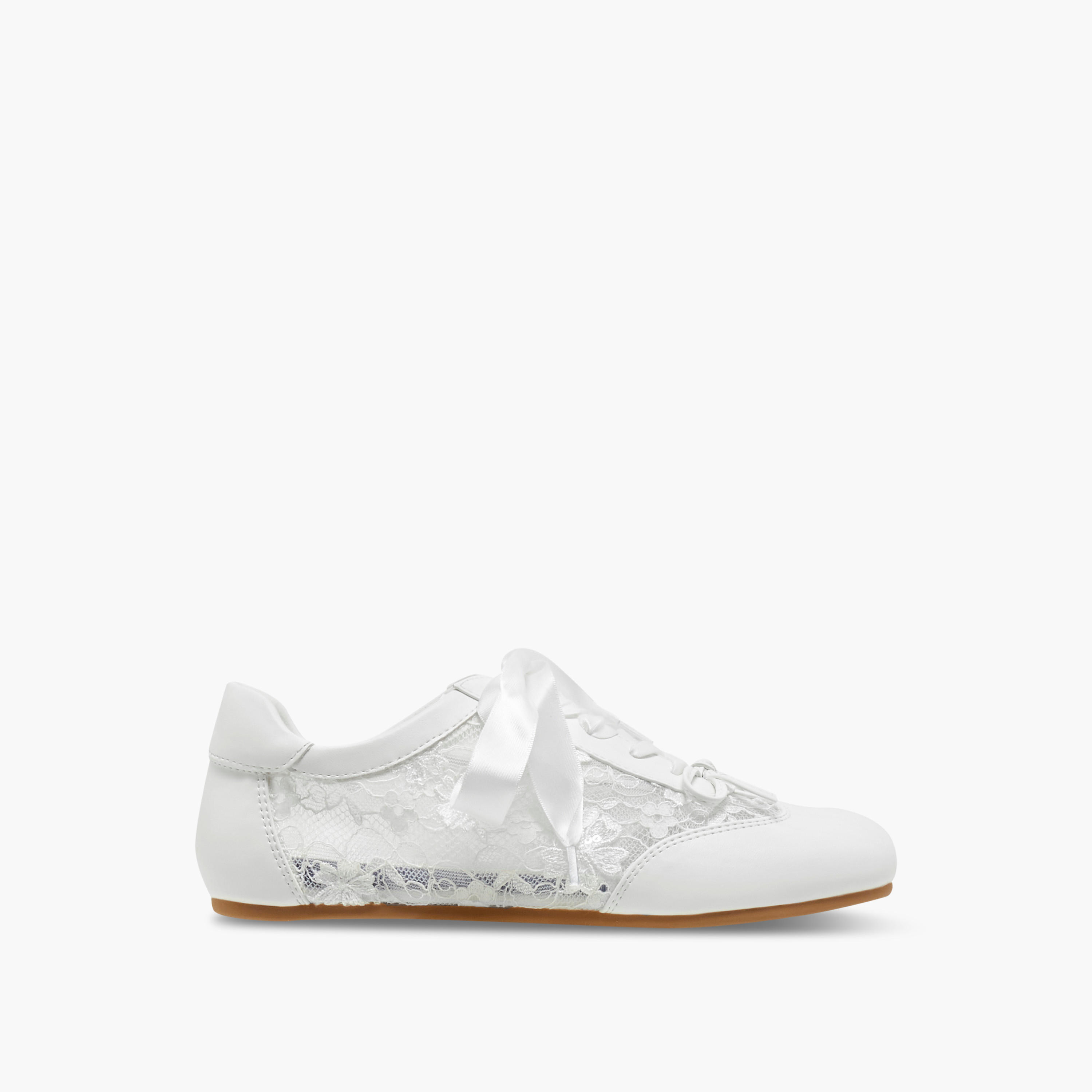 حذاء سنيكرز برباط إغلاق للنساء من ميسي-women-shoes-sneakers-image-3