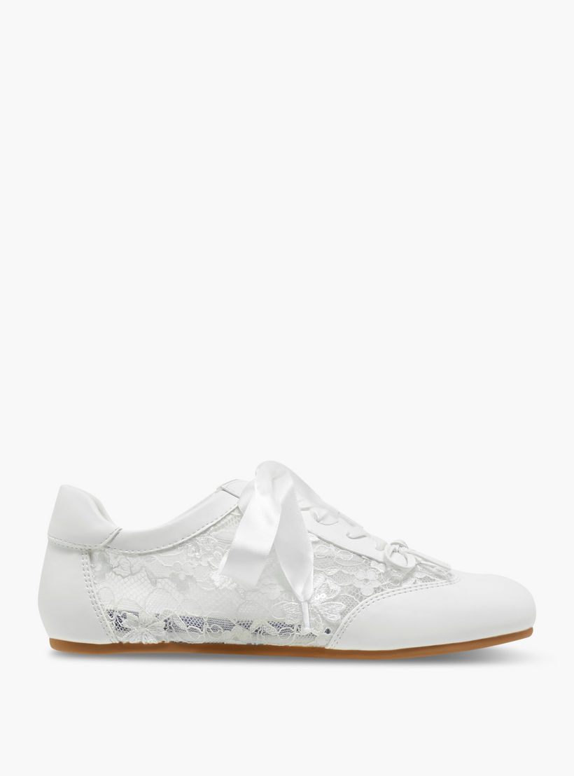 حذاء سنيكرز برباط إغلاق للنساء من ميسي-women-shoes-sneakers-image-3
