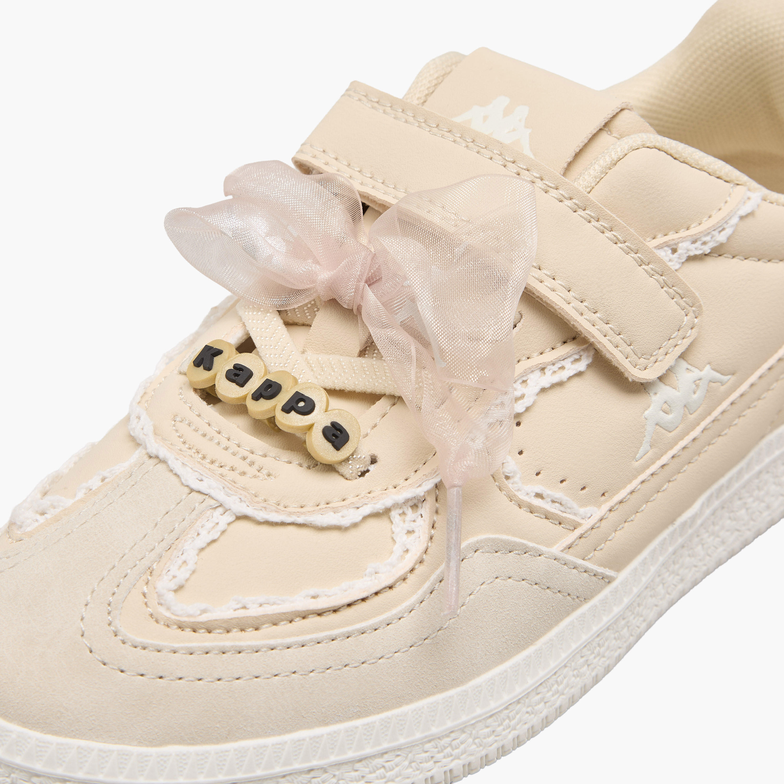حذاء للفتيات بشريط لاصق وتفاصيل دانتيل من كابا-girls-shoes-sneakers-image-4