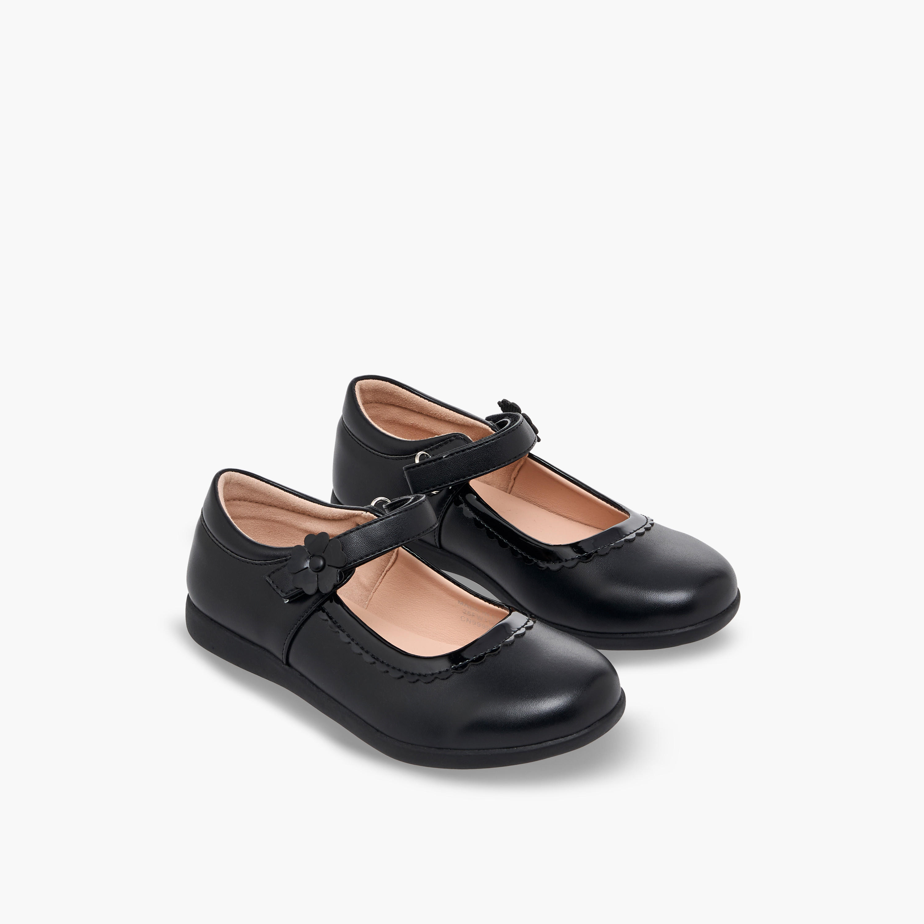 حذاء مدرسية للبنات بشريط إغلاق لاصق وتفاصيل زهرية من فلورا بيلا-girls-shoes-maryjanes-image-1