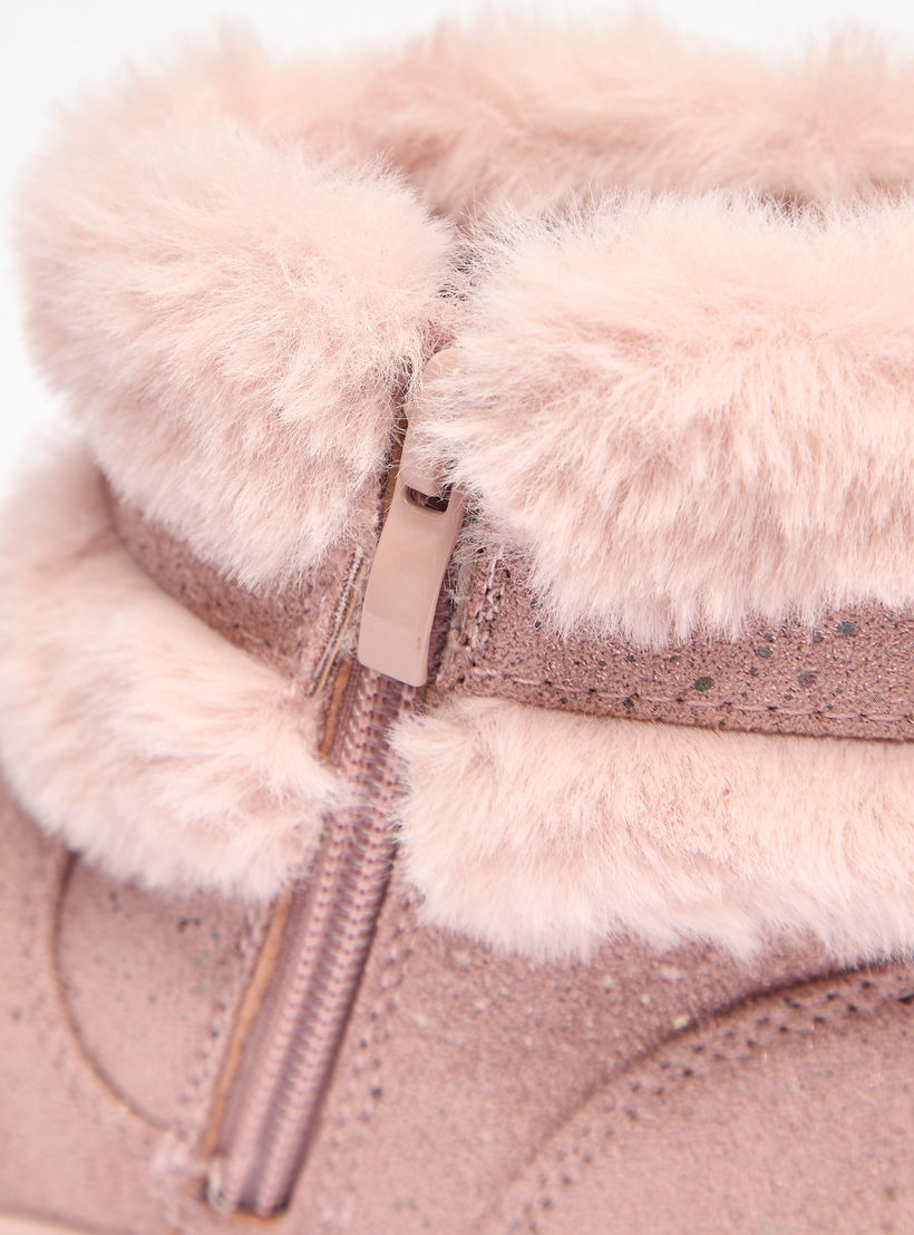بوت فرو بتفاصيل فيونكة وسحاب إغلاق من فلورا بيلا-girls-shoes-boots-image-5
