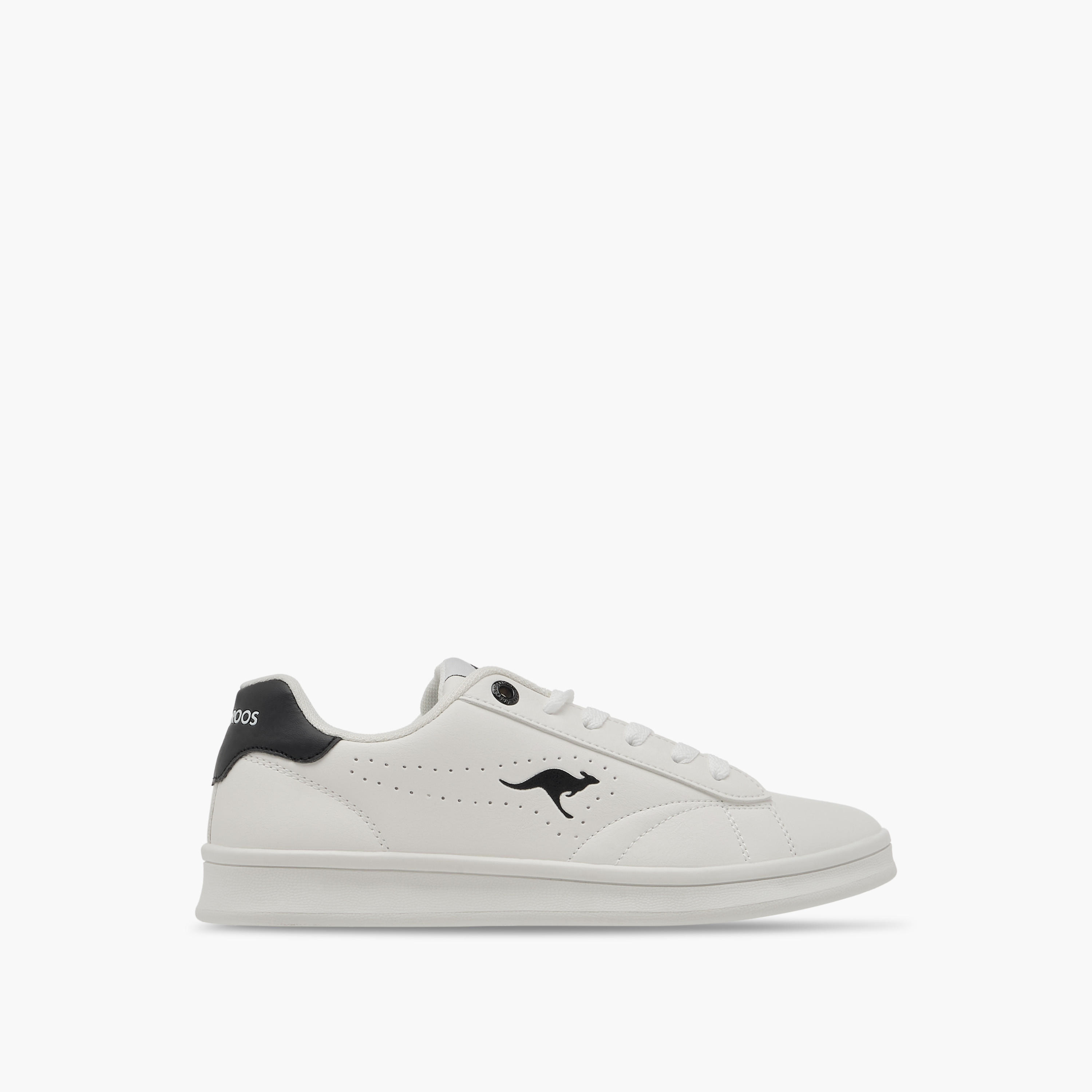 حذاء سنيكرز برباط إغلاق وتفاصيل الشعار للنساء من كانجاروس-women-shoes-sneakers-image-3
