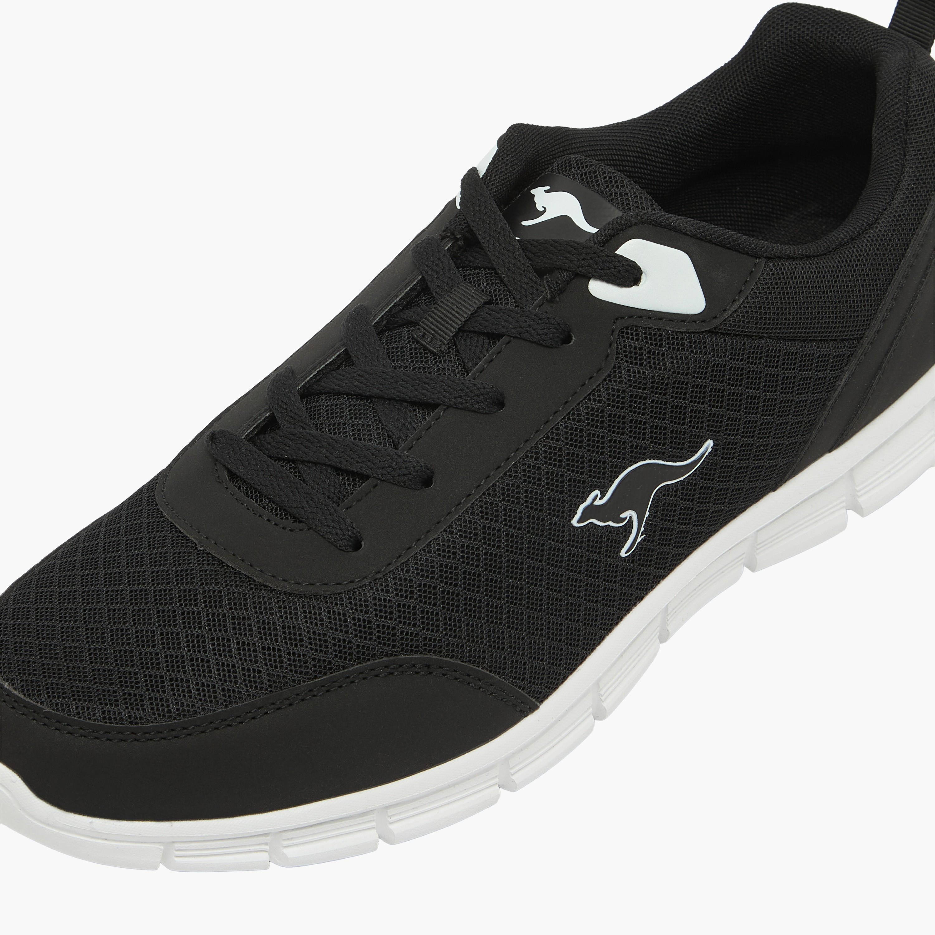 حذاء رياضي برباط إغلاق للرجال من كانجاروز-sports-men-shoes-image-4