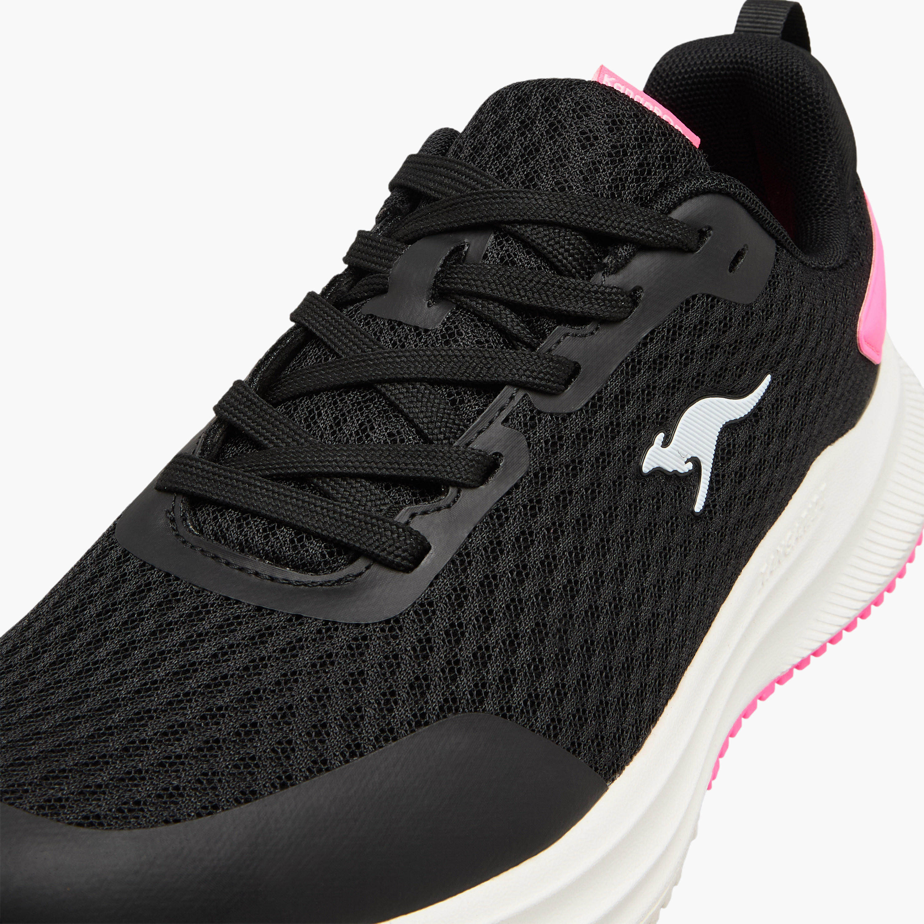 حذاء رياضي برباط إغلاق للنساء من كانجاروز-women-shoes-sneakers-image-4