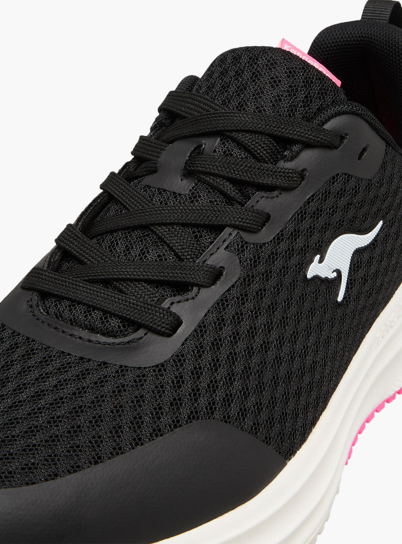 حذاء رياضي برباط إغلاق للنساء من كانجاروز-women-shoes-sneakers-image-4
