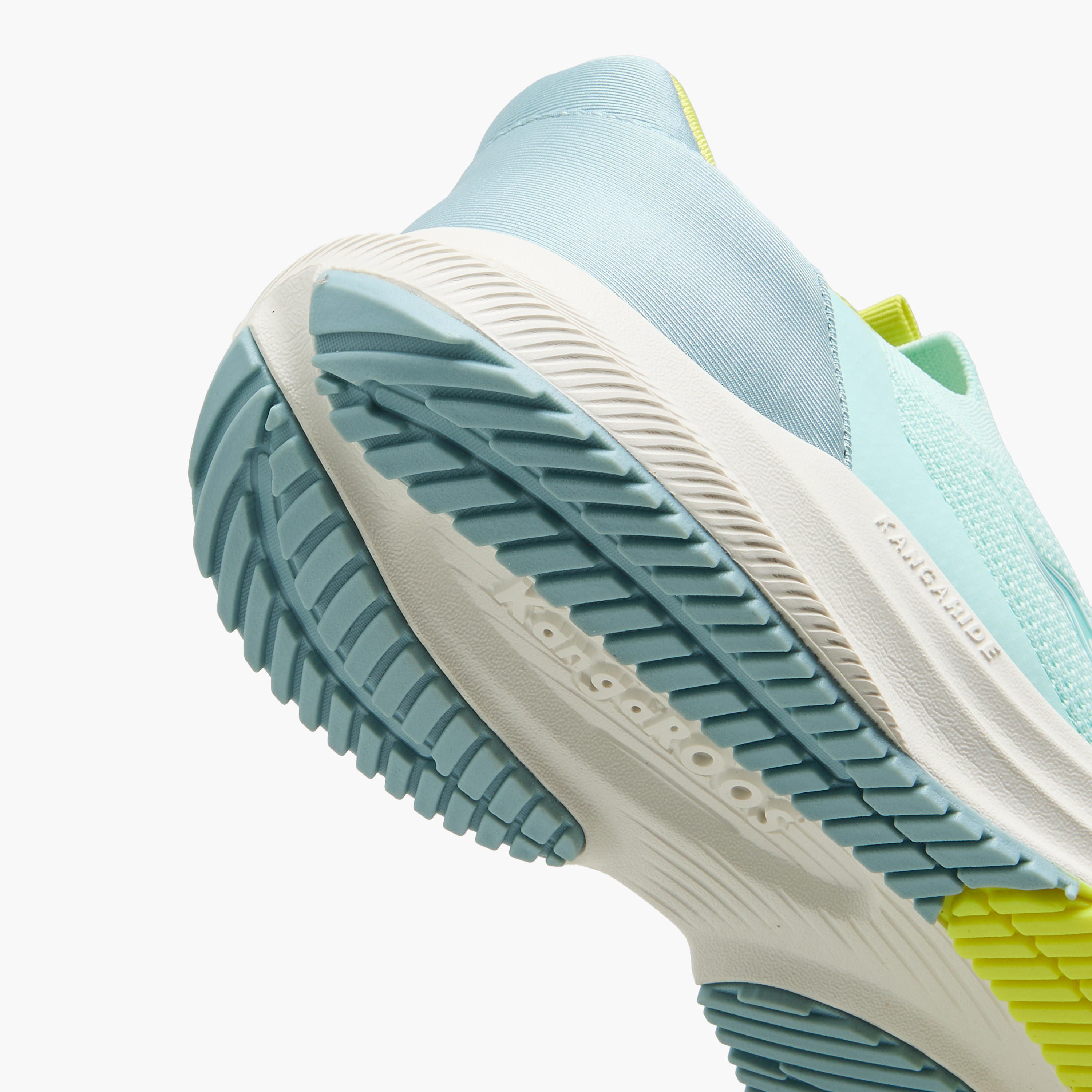 حذاء رياضي سهل الارتداء للنساء من كانجاروز-women-shoes-sneakers-image-5
