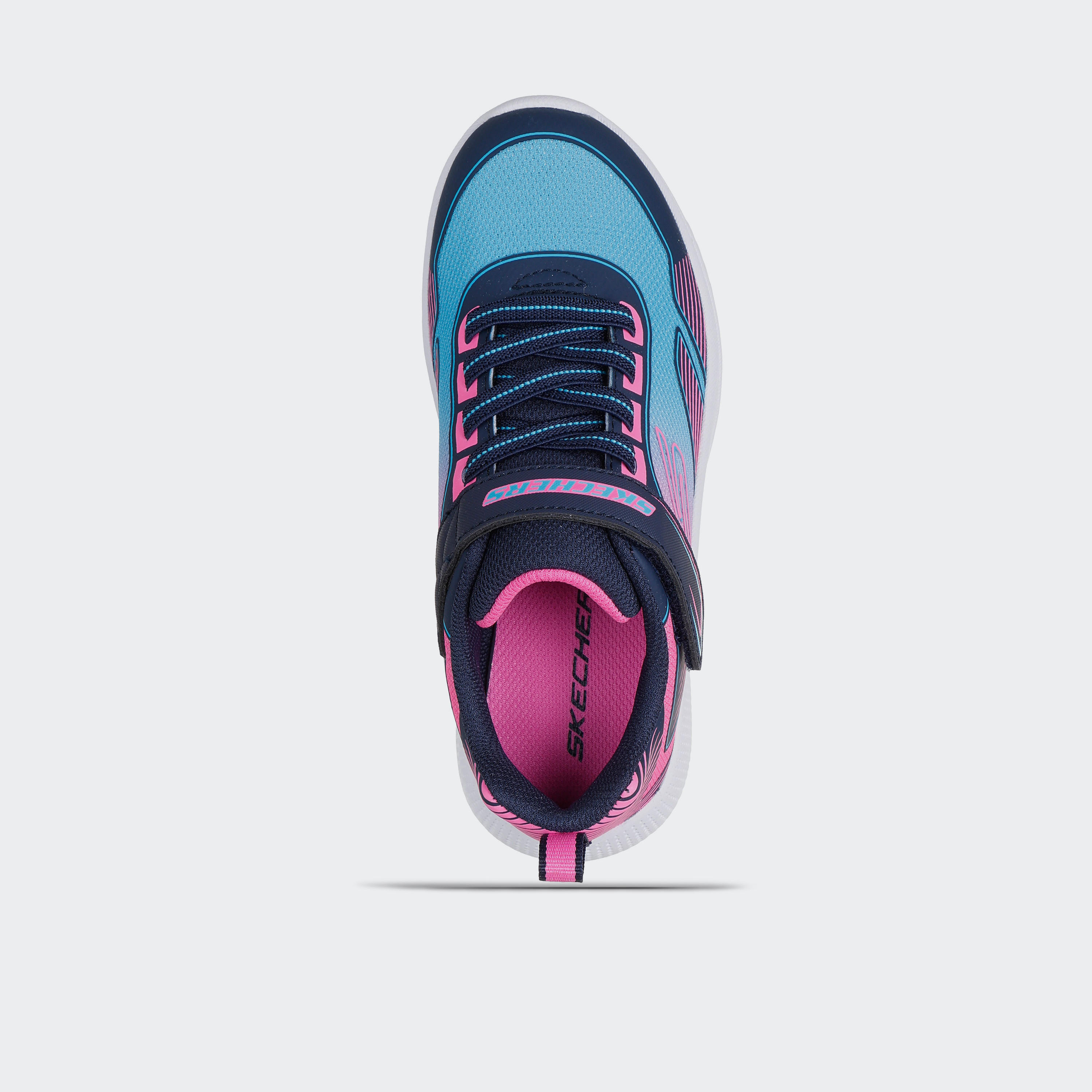 حذاء سنيكرز بشريط إغلاق لاصق "مايكروسبيك أدفانس" للبنات من سكيتشيرز-girls-shoes-sneakers-image-3