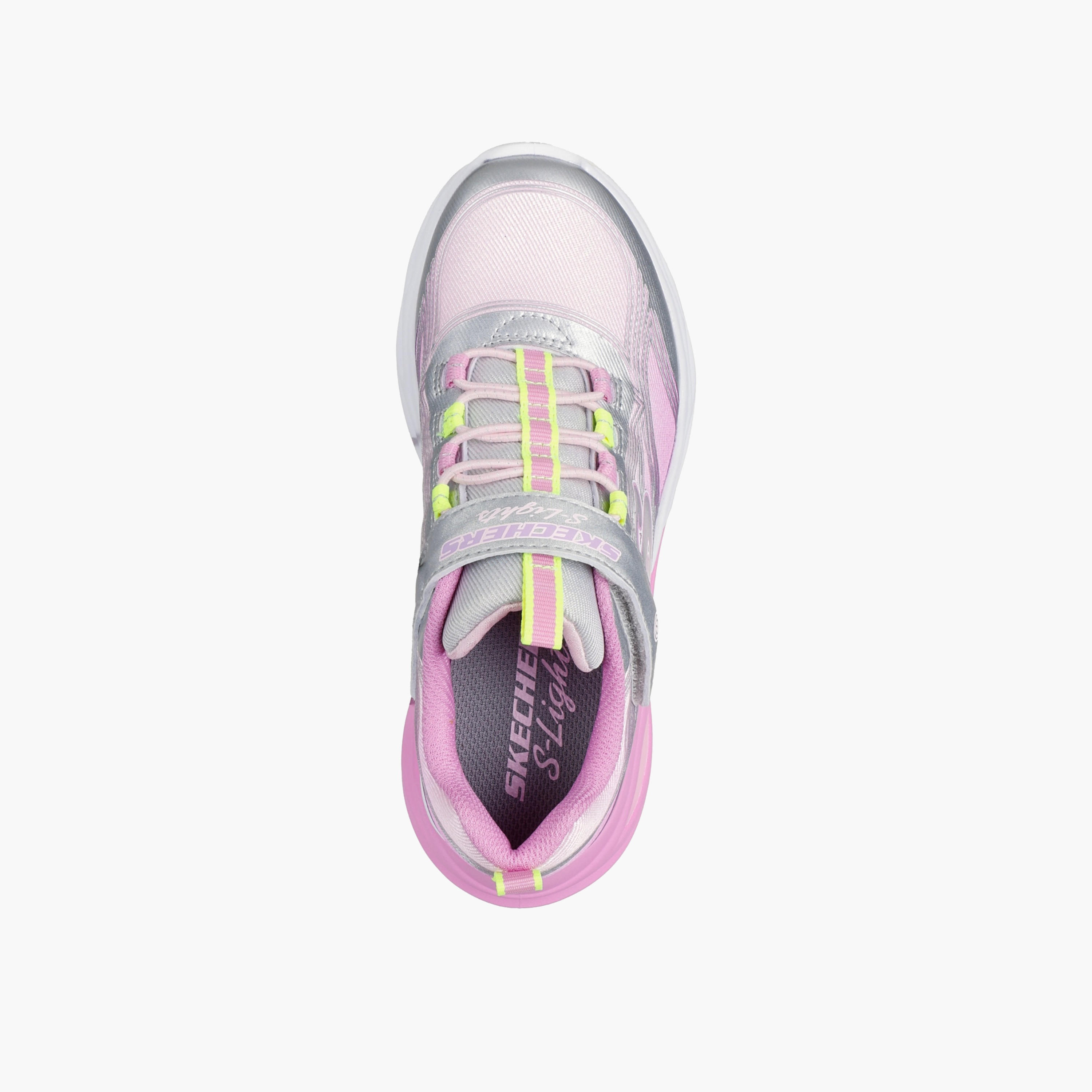 حذاء رياضي بشريط إغلاق لاصق كوزميك جلو للبنات من سكيتشرز-sports-girls-shoes-image-2