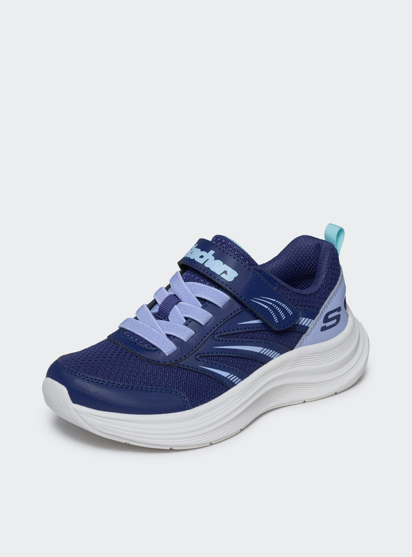 حذاء سنيكرز بشريط إغلاق لاصق ستريملاين للبنات من سكيتشيرز-girls-shoes-sneakers-image-4