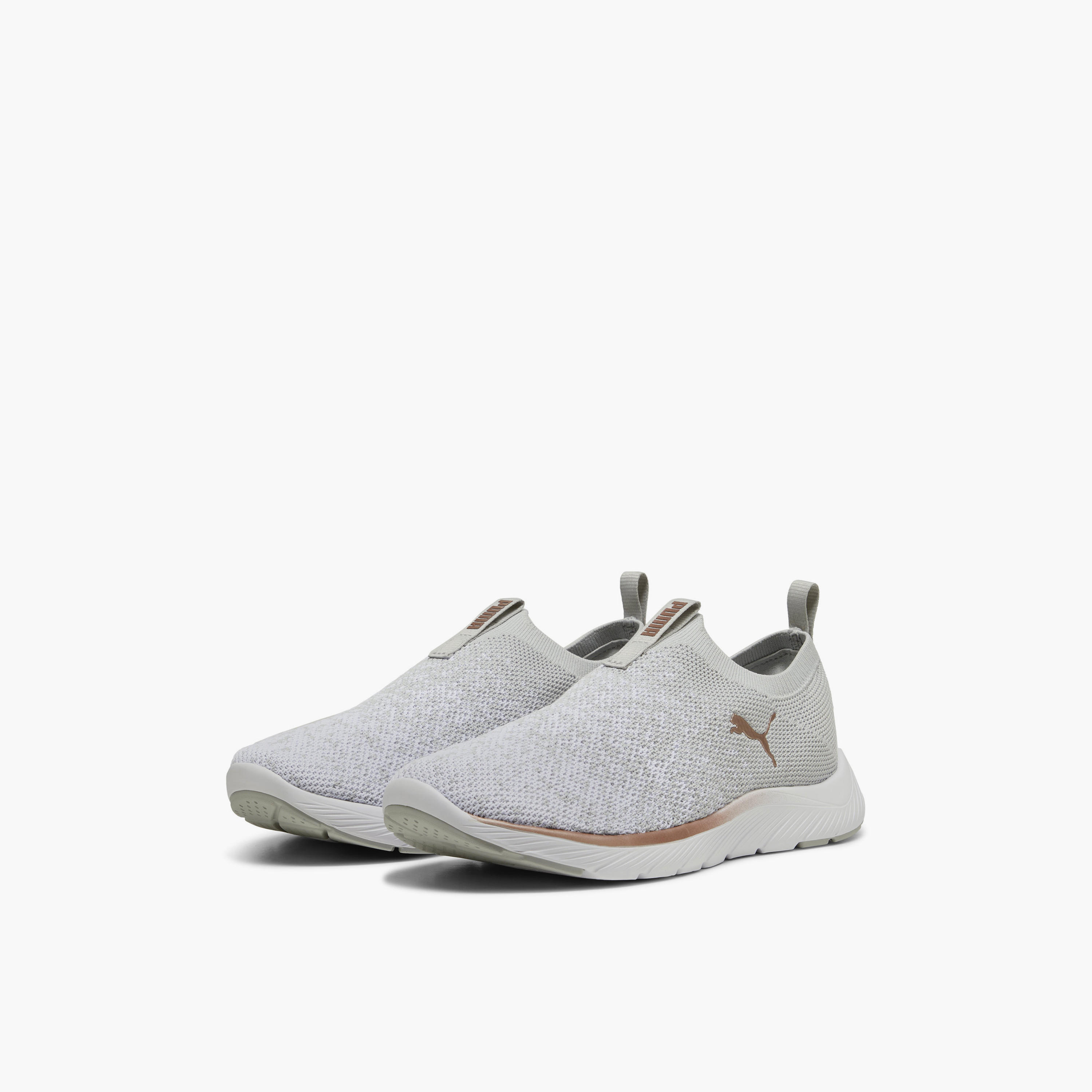 حذاء رياضي سوفت رايد ريمي سهل الارتداء للنساء من بوما-sports-women-shoes-image-1