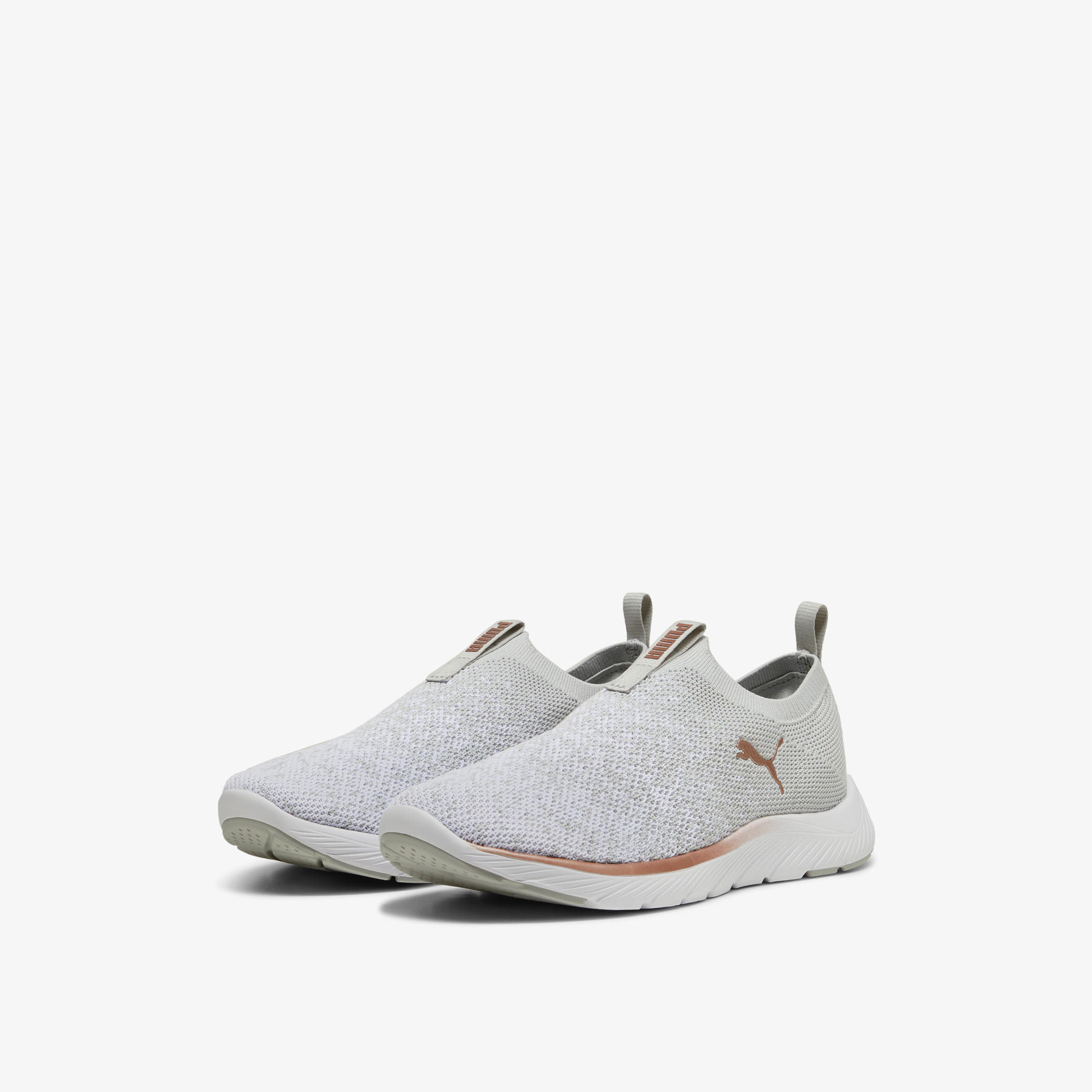 حذاء رياضي سوفتريد ريمي سهل الارتداء للنساء من بوما - 30983402-sports-women-shoes-image-1