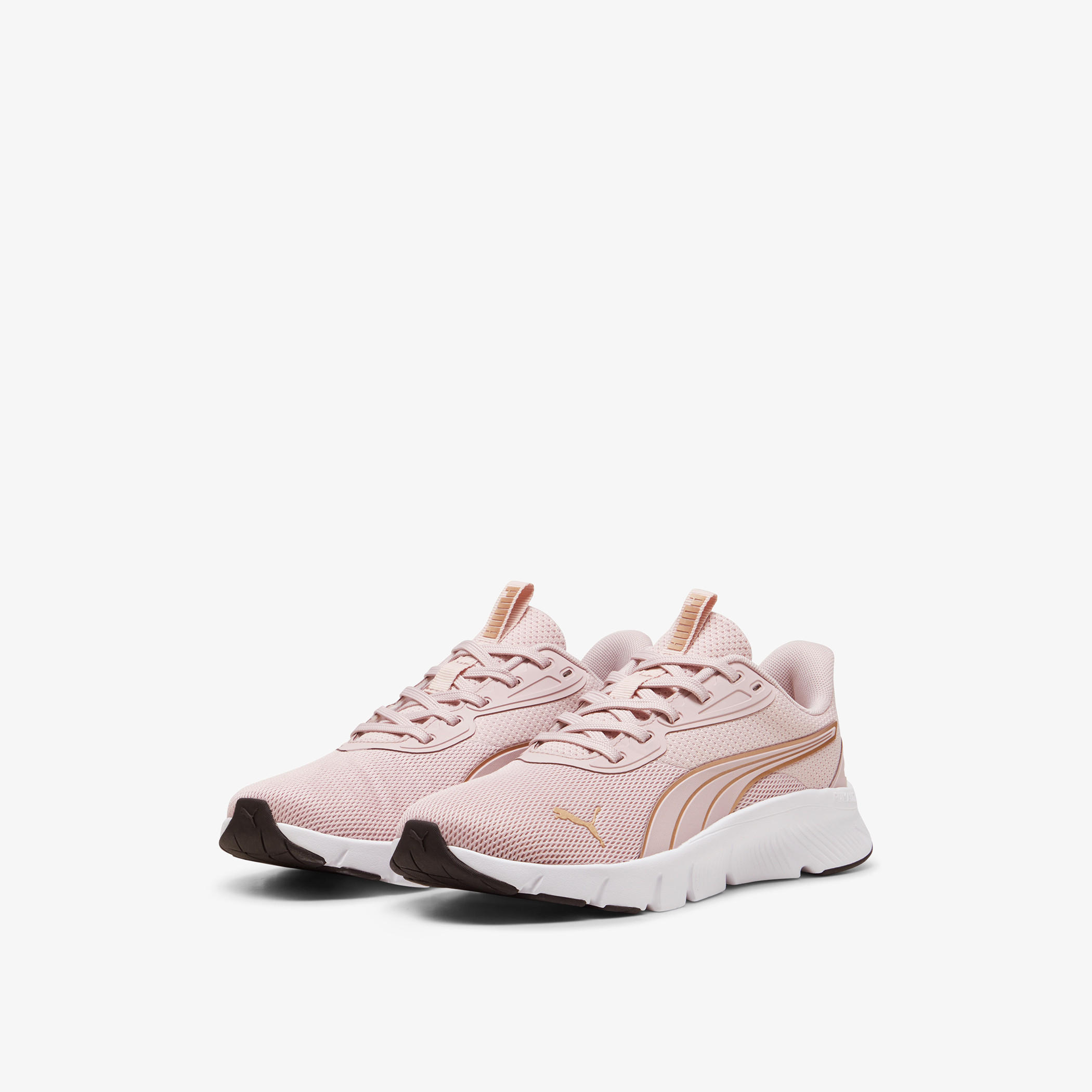حذاء رياضي بألواح ورباط للإغلاق للنساء من بوما - FlexFocus Lite Modern-sports-women-shoes-image-1