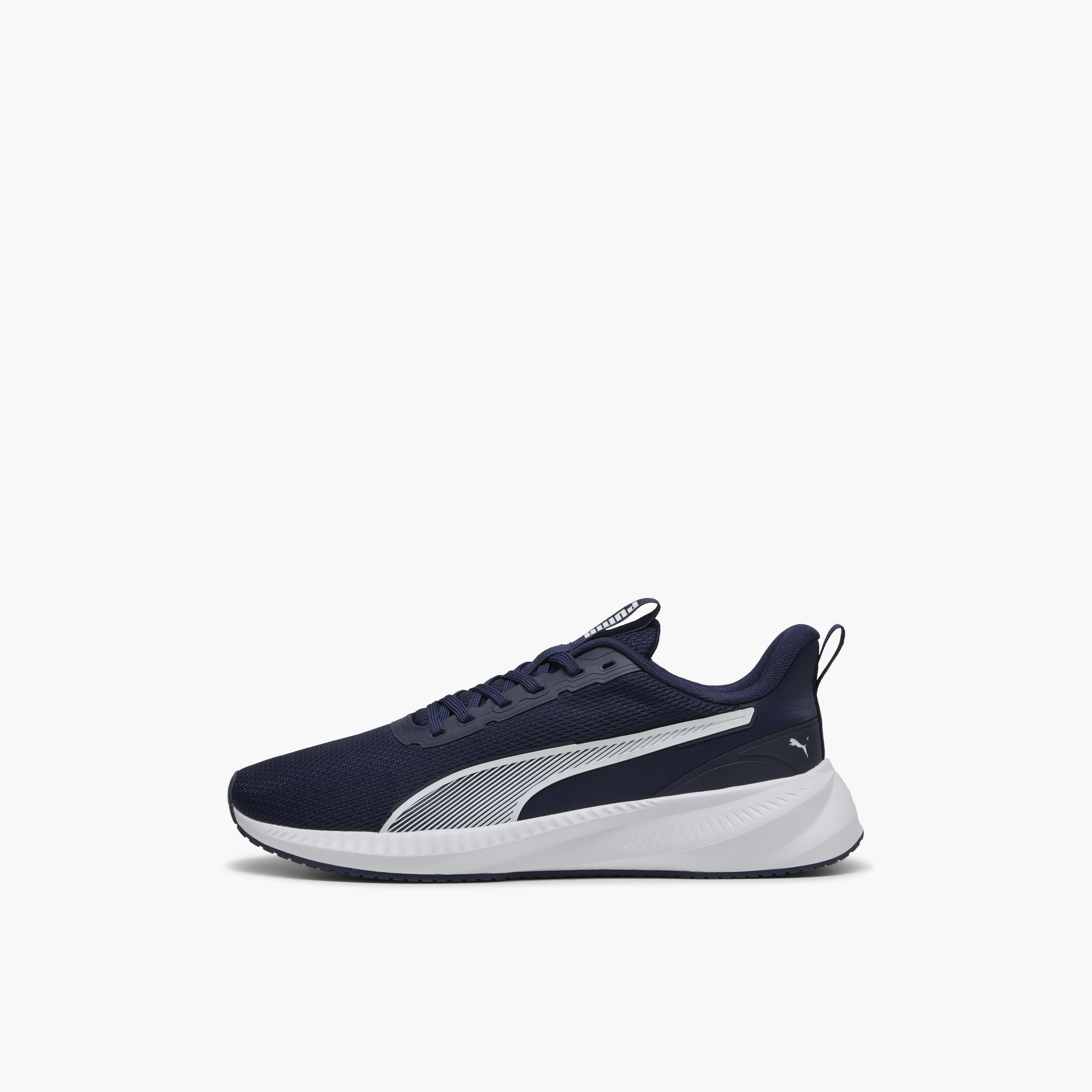 حذاء رياضي برباط إغلاق فلاير لايت 3 للرجال من بوما-sports-men-shoes-image-3