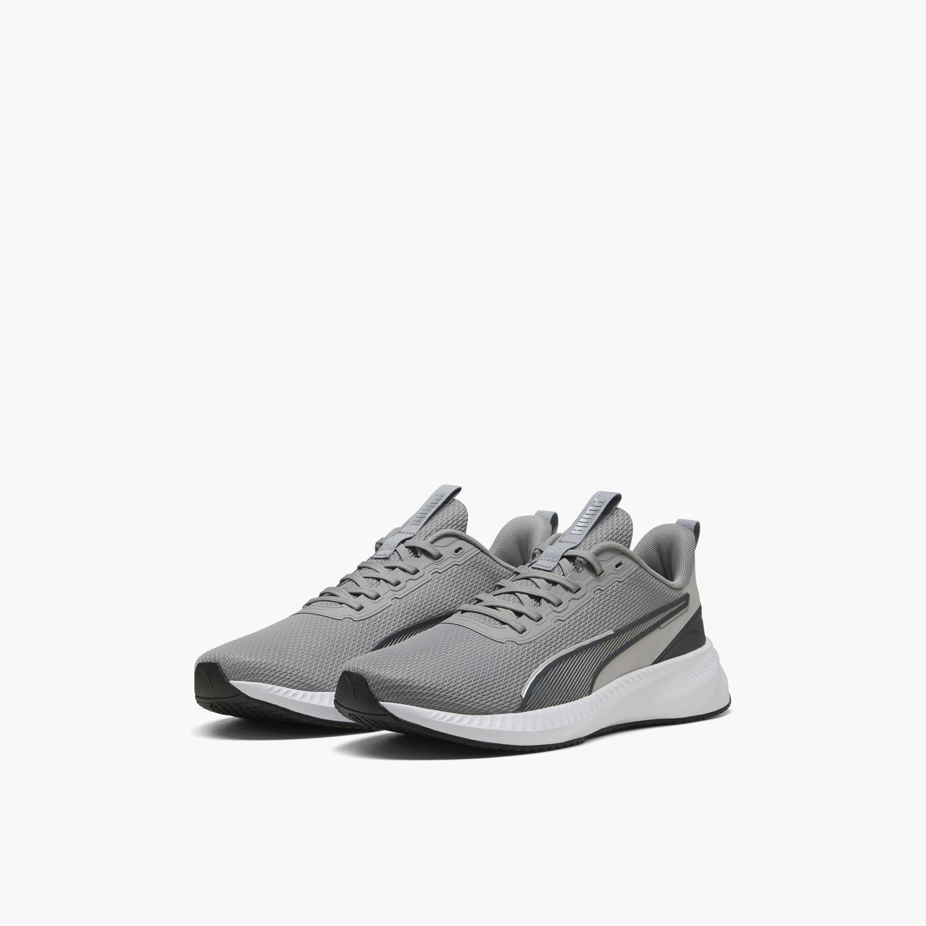 حذاء رياضي برباط إغلاق فلاير لايت 3 للرجال من بوما-sports-men-shoes-image-1