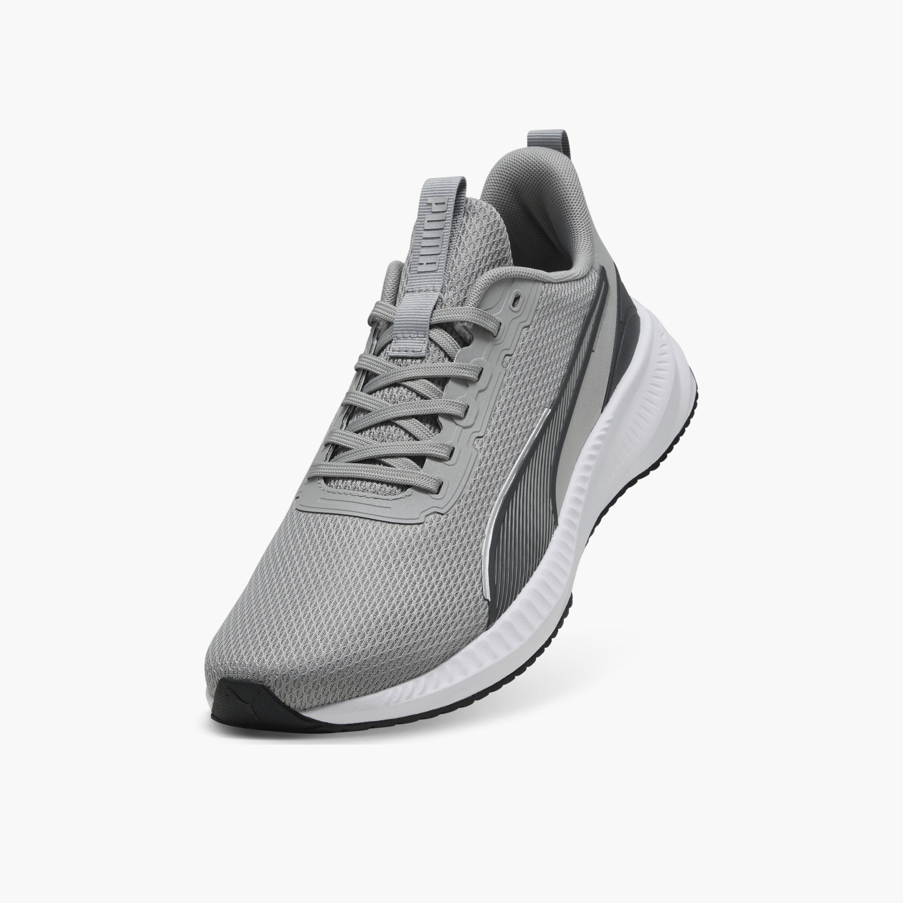 حذاء رياضي برباط إغلاق فلاير لايت 3 للرجال من بوما-sports-men-shoes-image-5