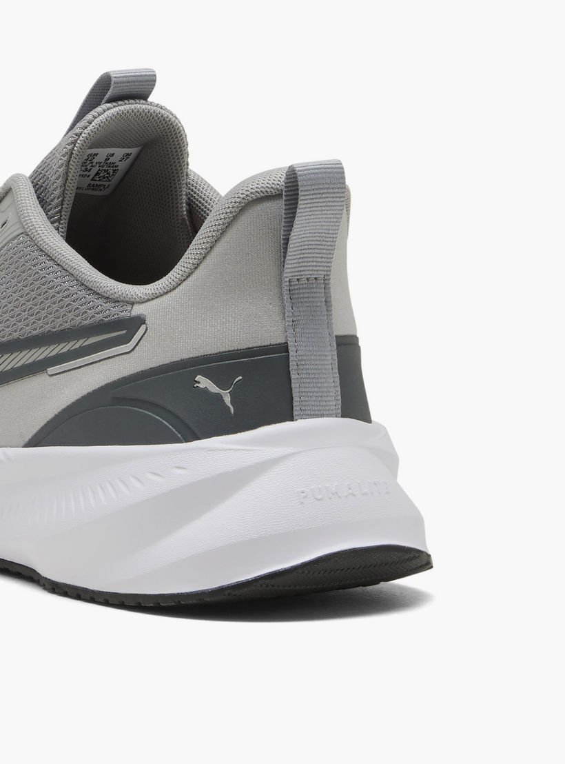 حذاء رياضي برباط إغلاق فلاير لايت 3 للرجال من بوما-sports-men-shoes-image-6