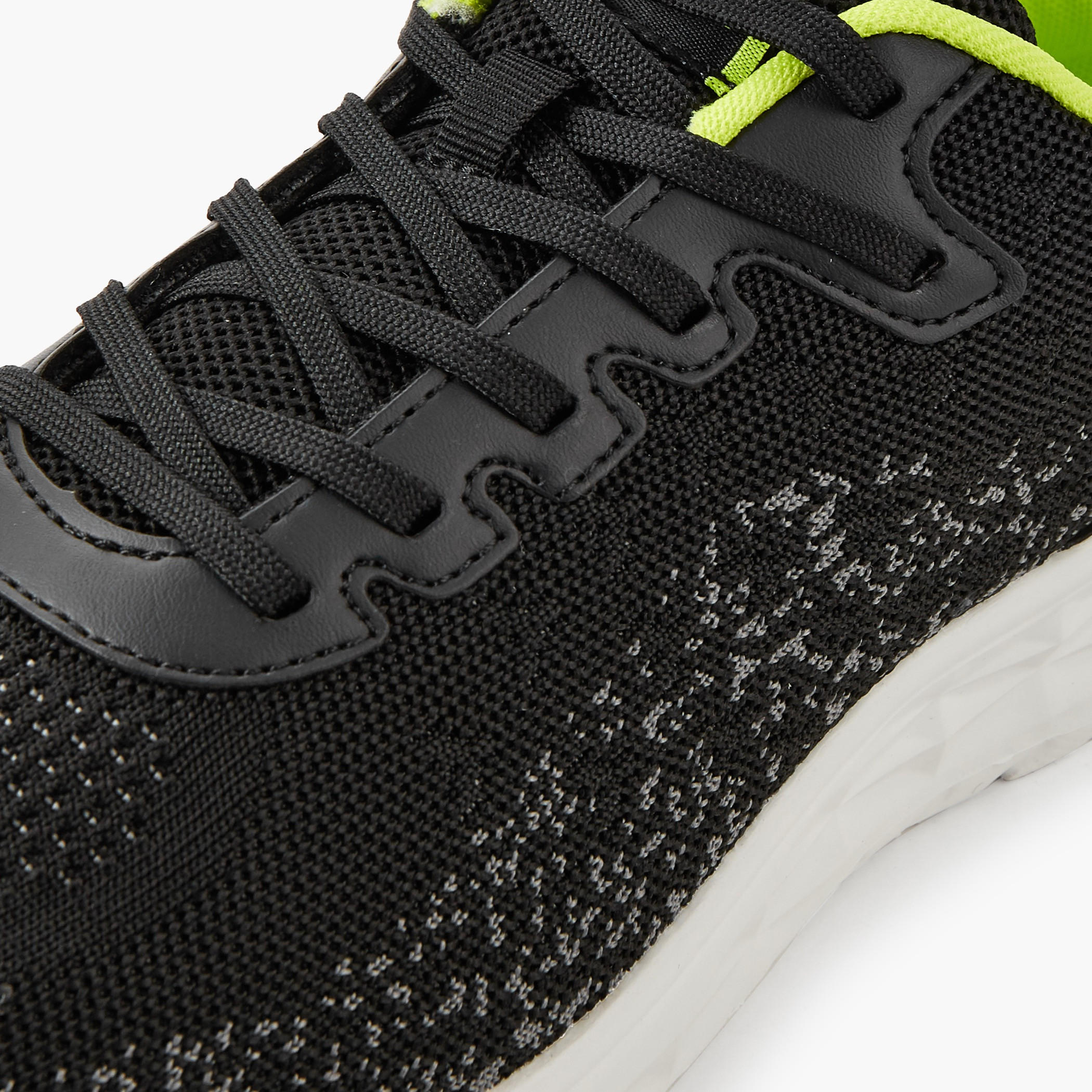 حذاء رياضي برباط إغلاق للرجال من كابا-men-shoes-sports-image-5