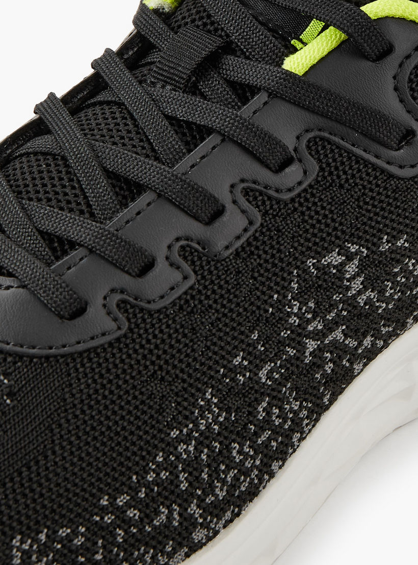 حذاء رياضي برباط إغلاق للرجال من كابا-men-shoes-sports-image-5