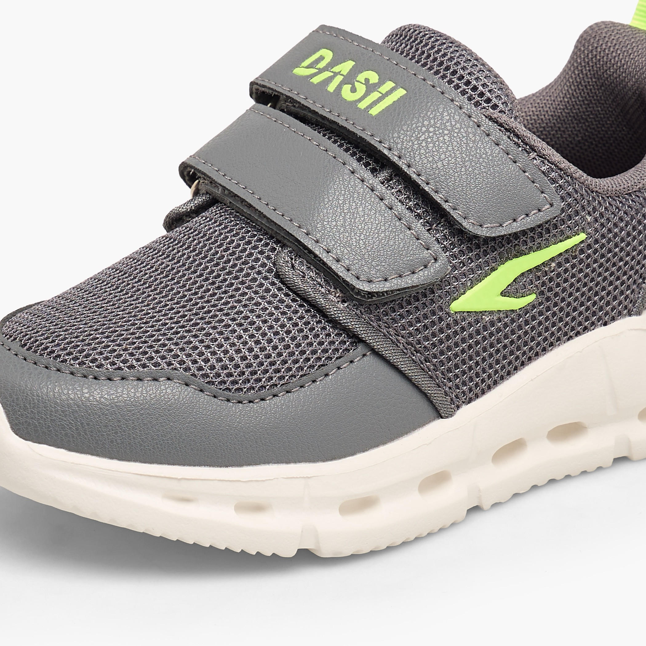 حذاء رياضي بشريط إغلاق لاصق للأولاد من داش-boys-shoes-sneakers-image-7
