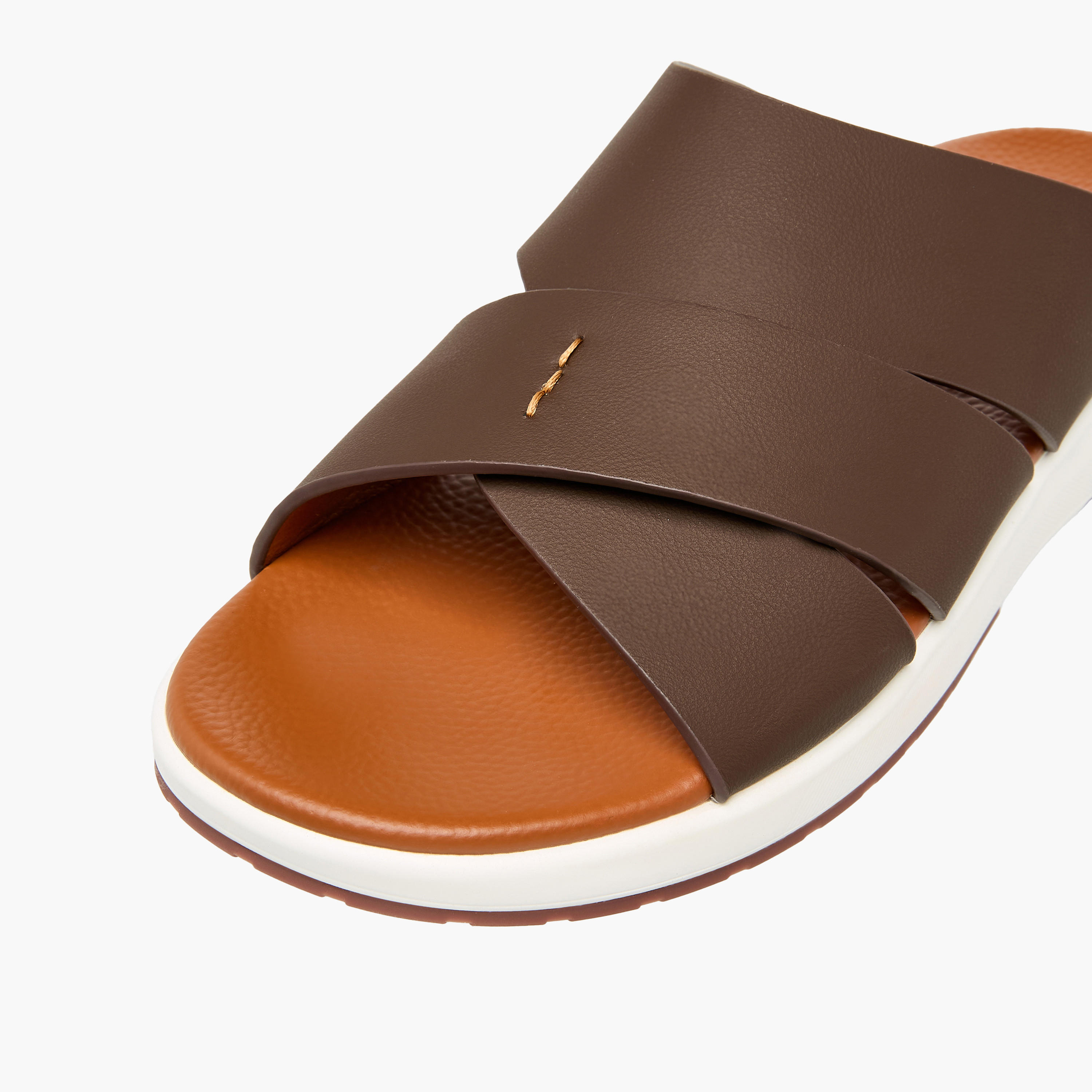 صندل مريح بحزام متقاطع للرجال من لو كونفورت-men-shoes-sandals-image-4