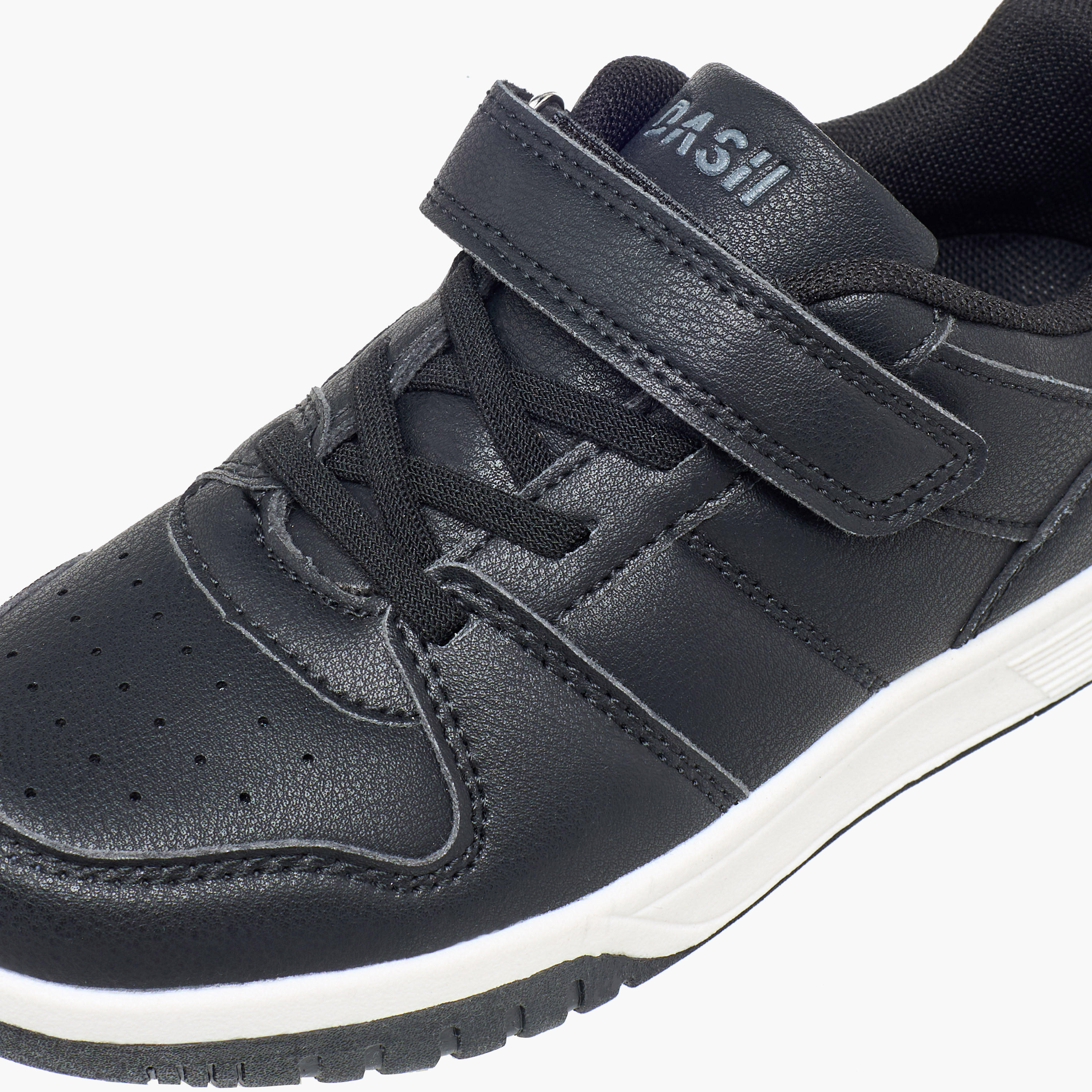 حذاء سنيكرز بشريط إغلاق لاصق للأولاد من داش-boys-shoes-sneakers-image-4