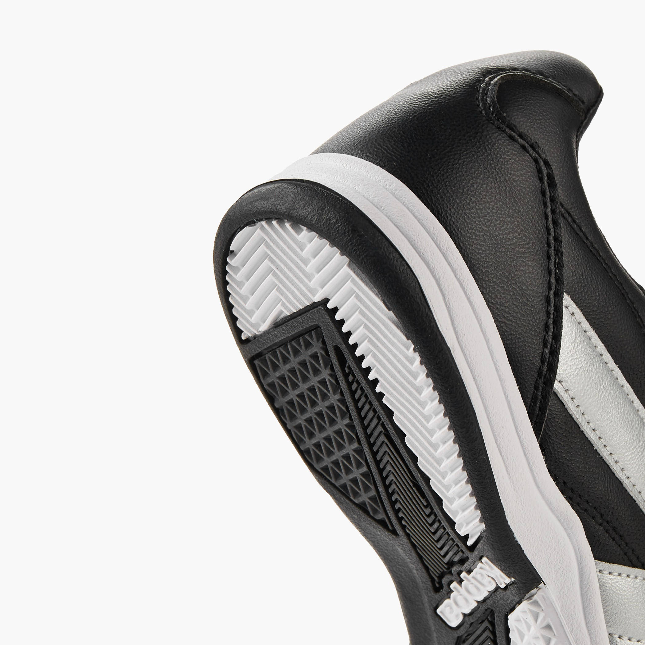 حذاء رياضي برباط إغلاق للرجال من كابا-men-shoes-sports-image-4