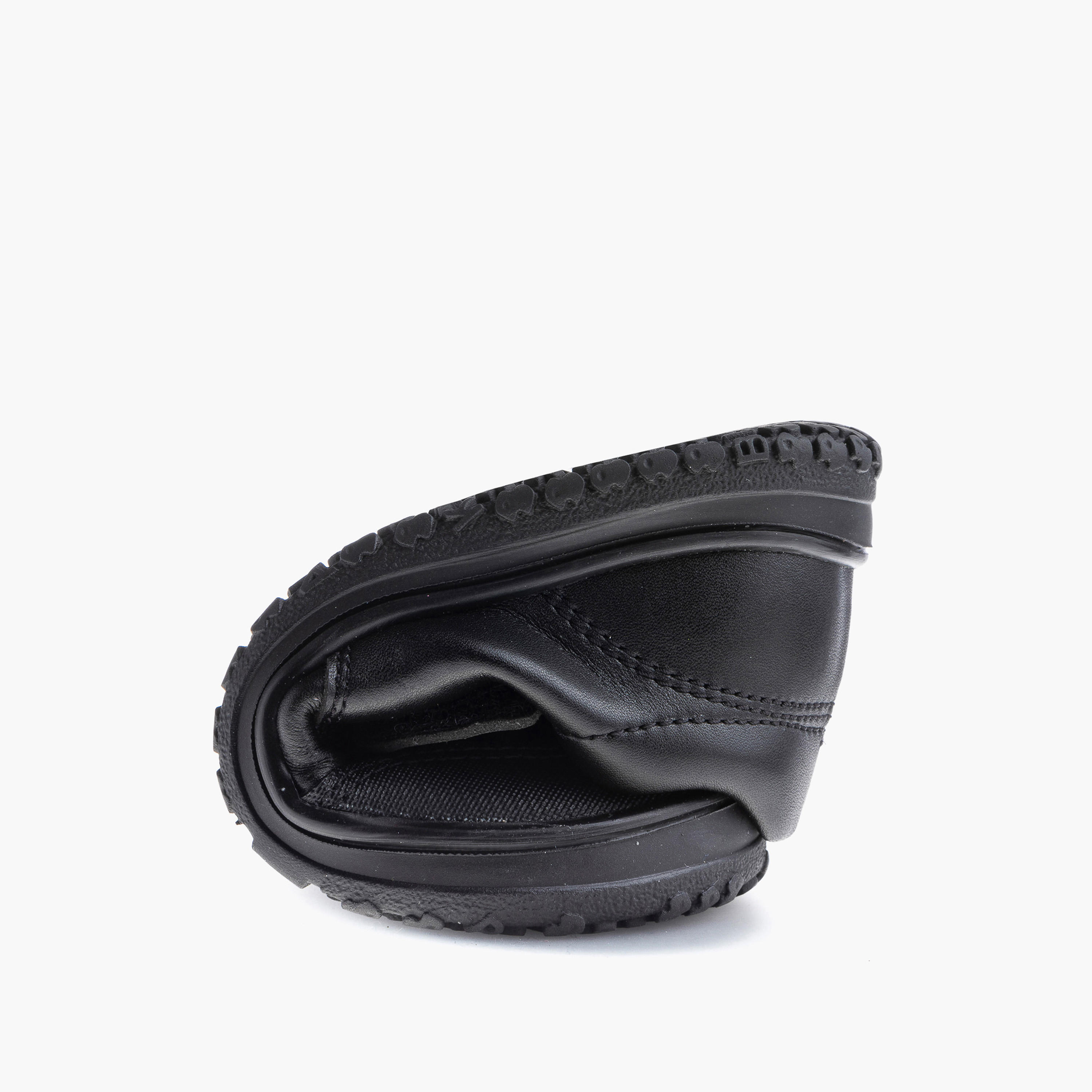 حذاء مدرسي بشريط إغلاق لاصق ونقوش شعار للبنات من بابلوسكي - 355515-girls-shoes-schoolshoes-image-6
