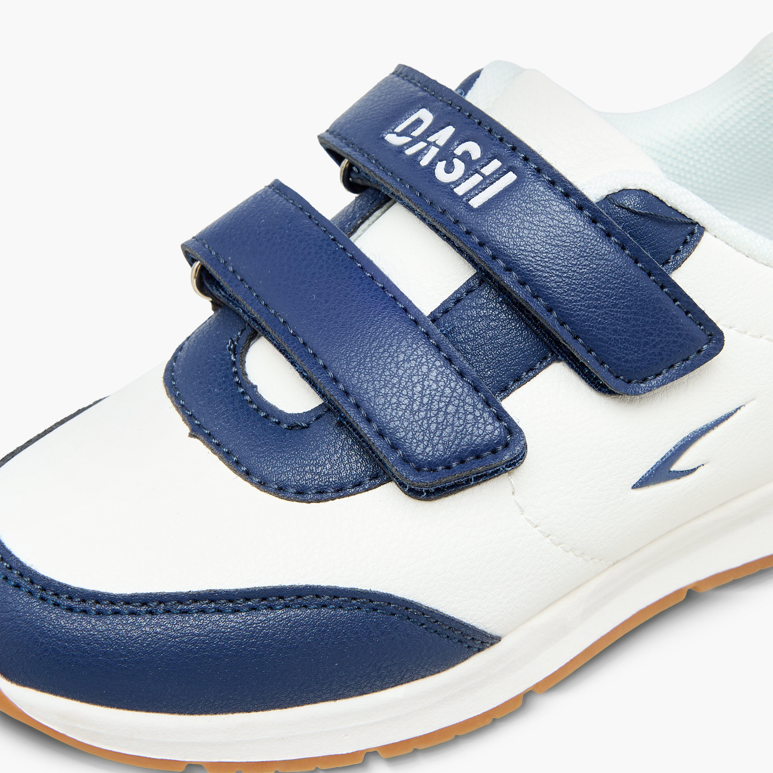 حذاء رياضي بشريط إغلاق لاصق للأولاد من داش-boys-shoes-sports-image-4