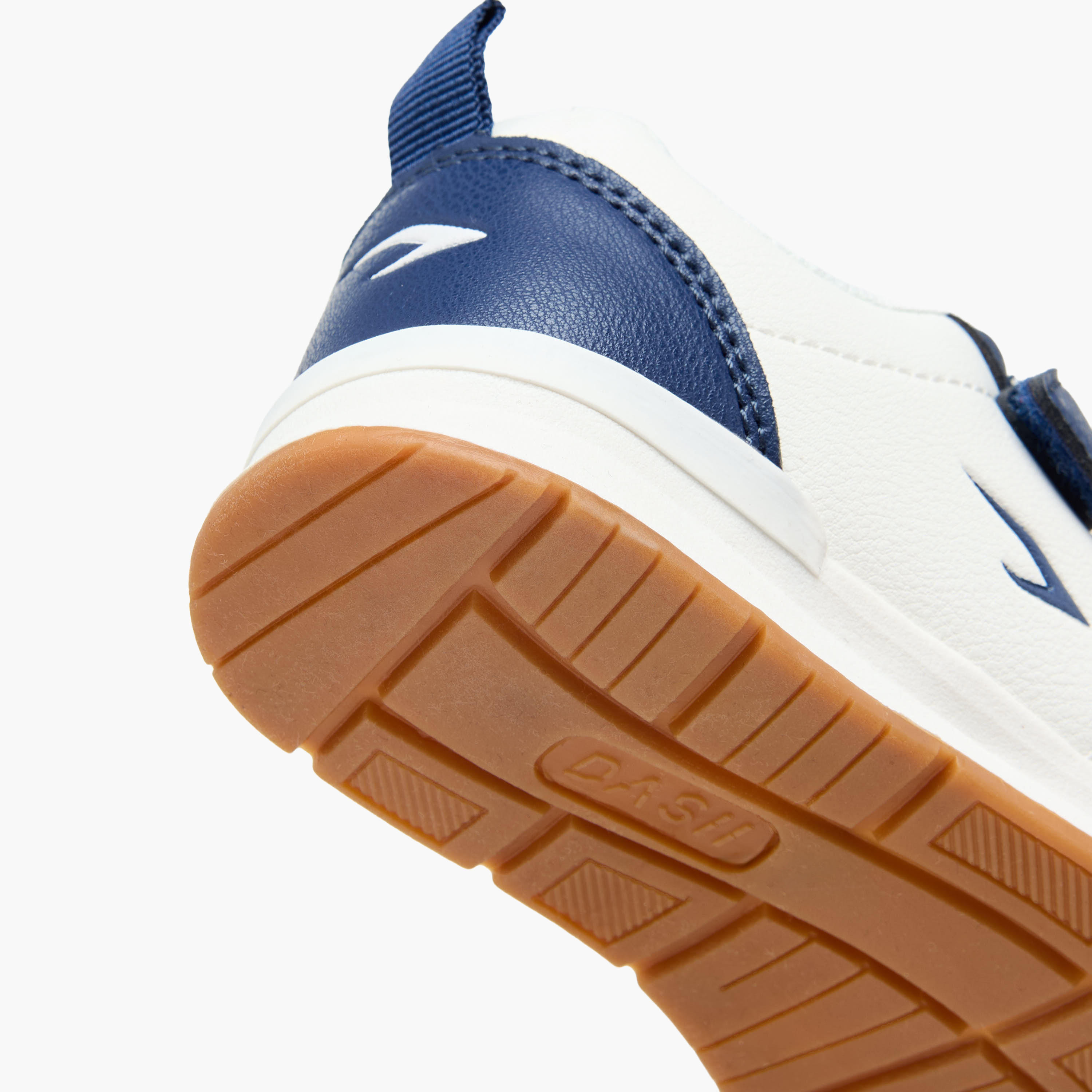 حذاء رياضي بشريط إغلاق لاصق للأولاد من داش-boys-shoes-sports-image-5