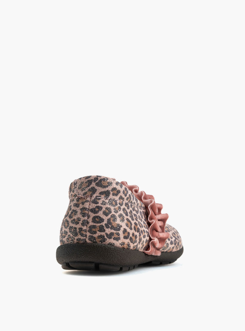 حذاء باليرينا بطبعات حيوانات وشريط مطاطي مزين بكشكش من بابلوفسكي-baby-girls-shoes-closedshoes-image-2