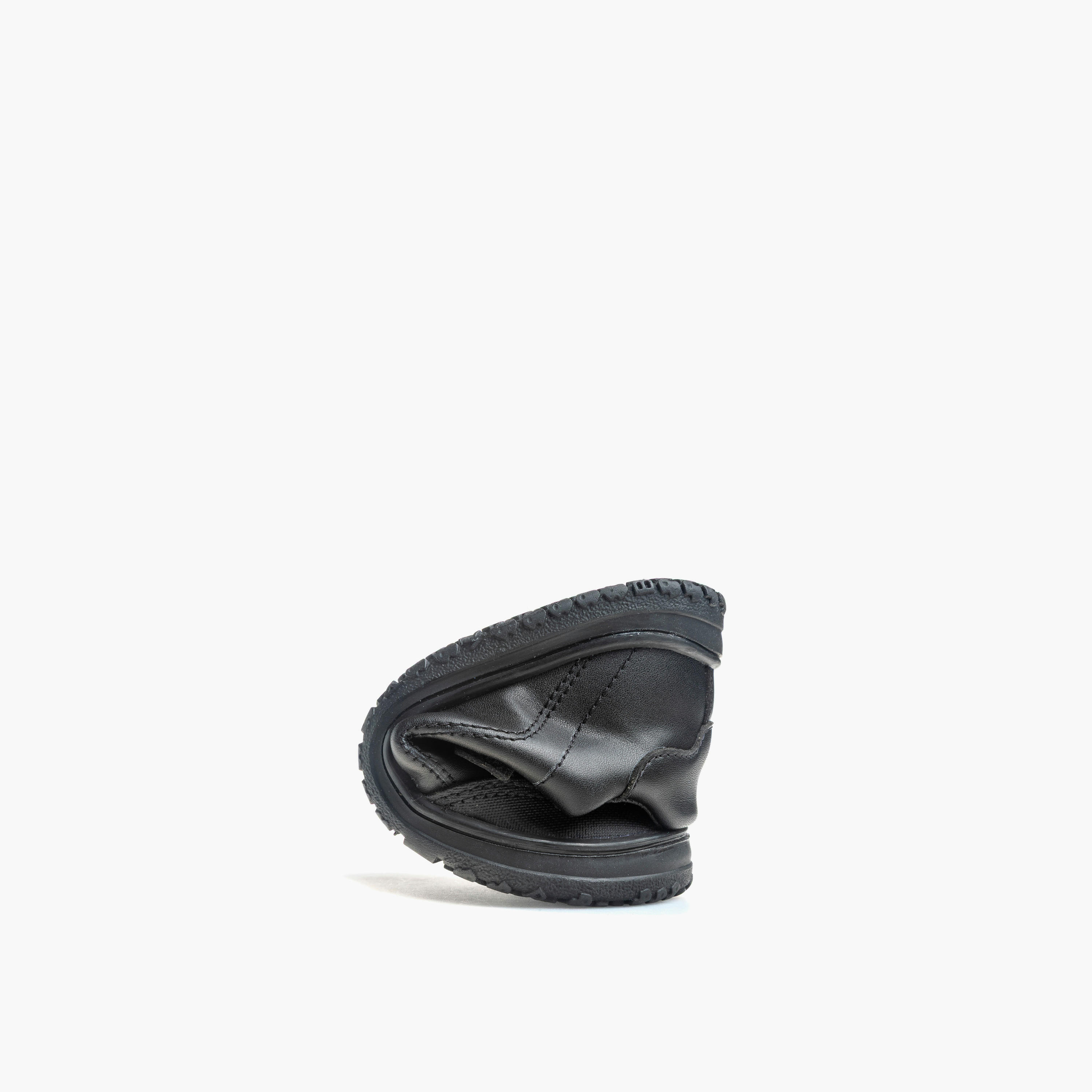 حذاء مدرسي بشريط إغلاق لاصق للصغار من بابلوسكي-boys-shoes-schoolshoes-image-5