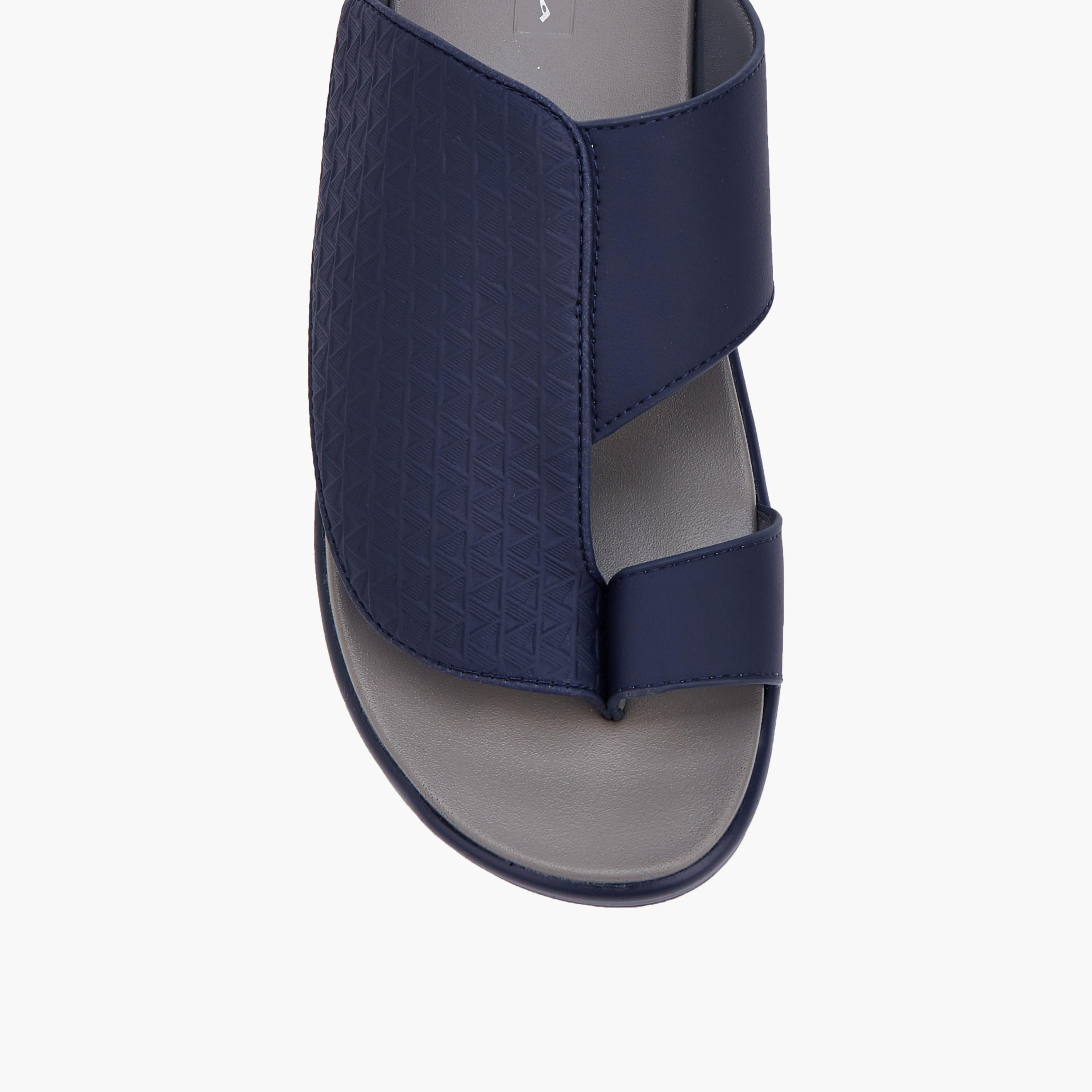 Al Waha Men Textured Arabic Sandals-men-shoes-sandals-image-5