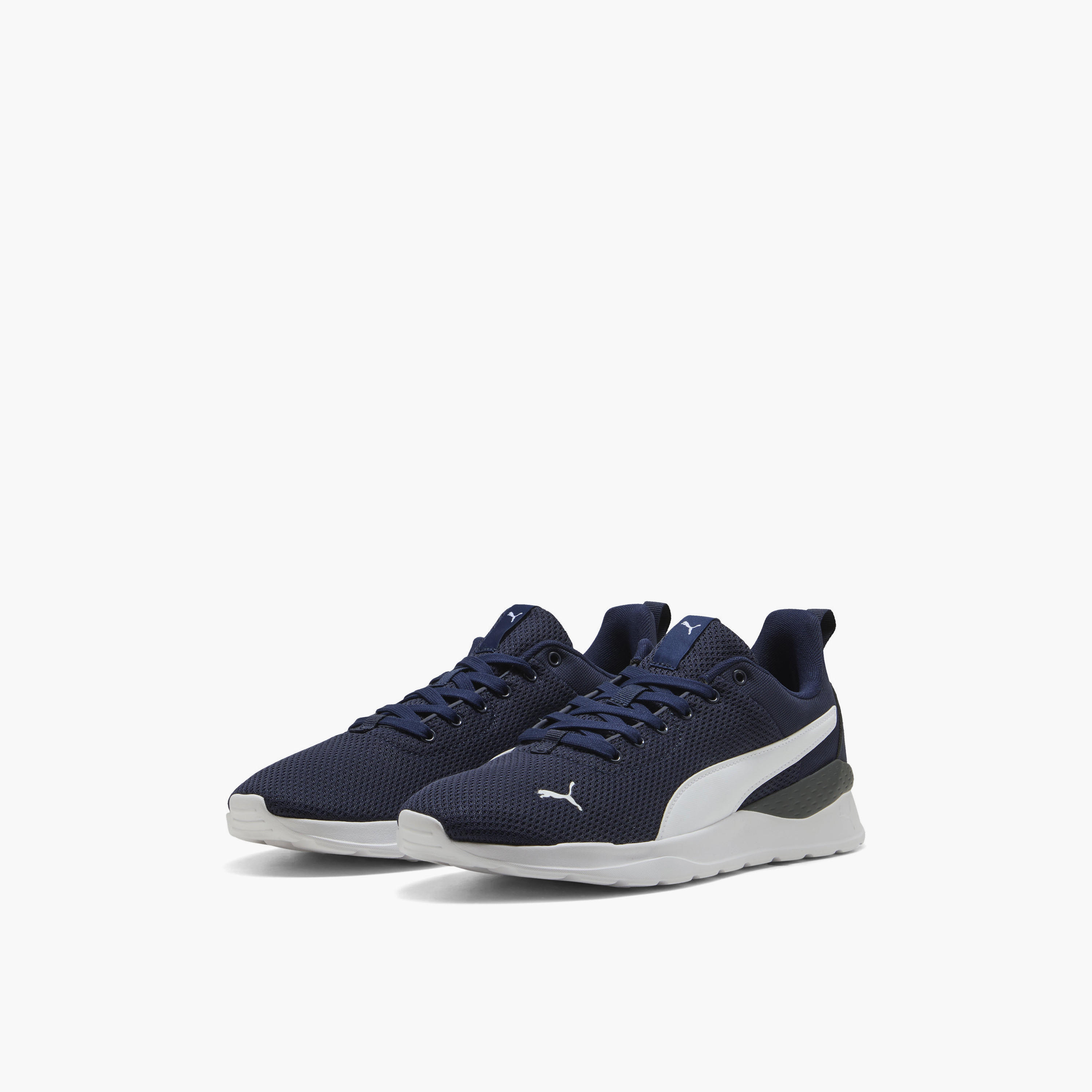 حذاء رياضي برباط إغلاق أنزارن لايت للرجال من بوما-sports-men-shoes-image-1