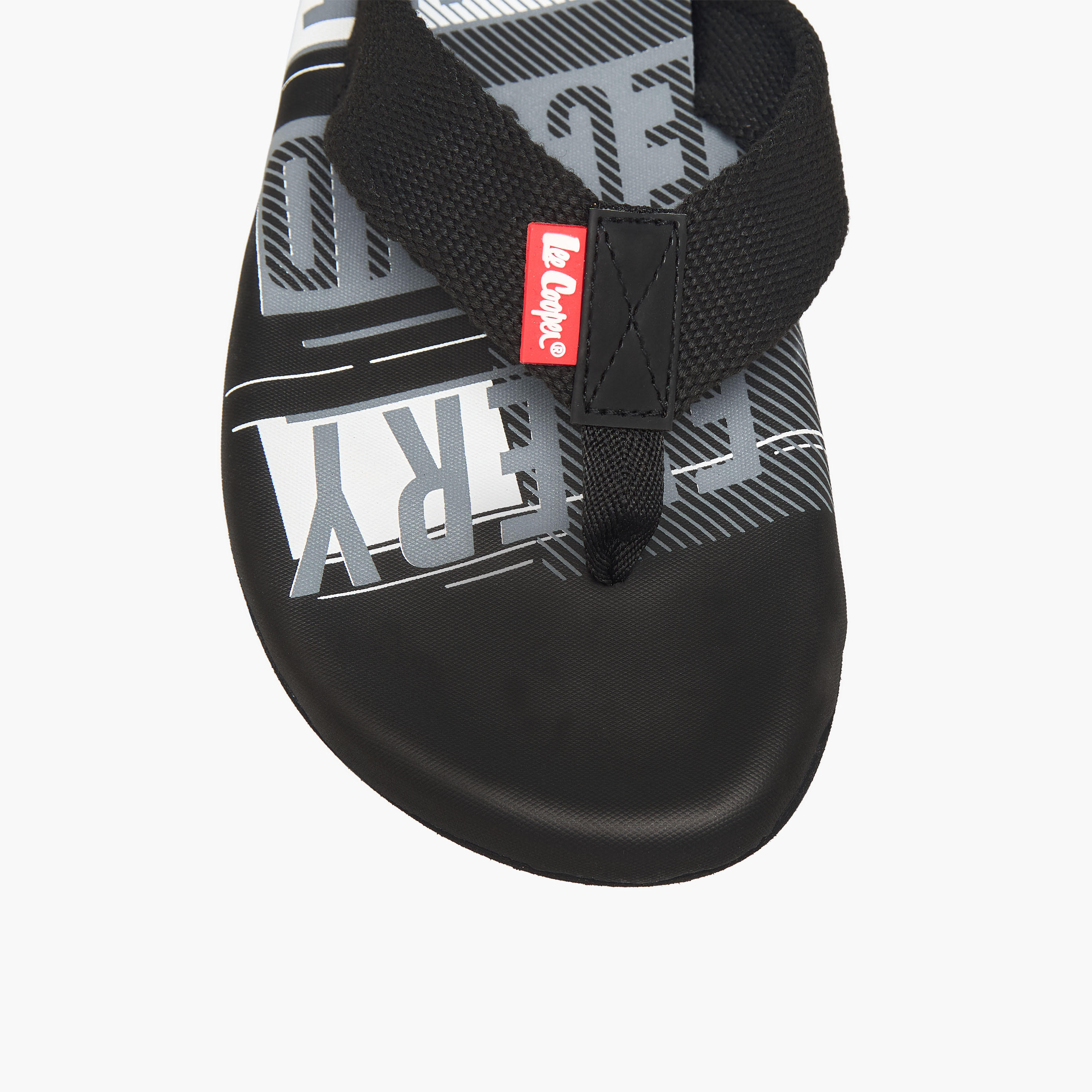 شبشب رجالي بطبعات جرافيك من لي كوبر-men-shoes-flipflopsandslides-image-3