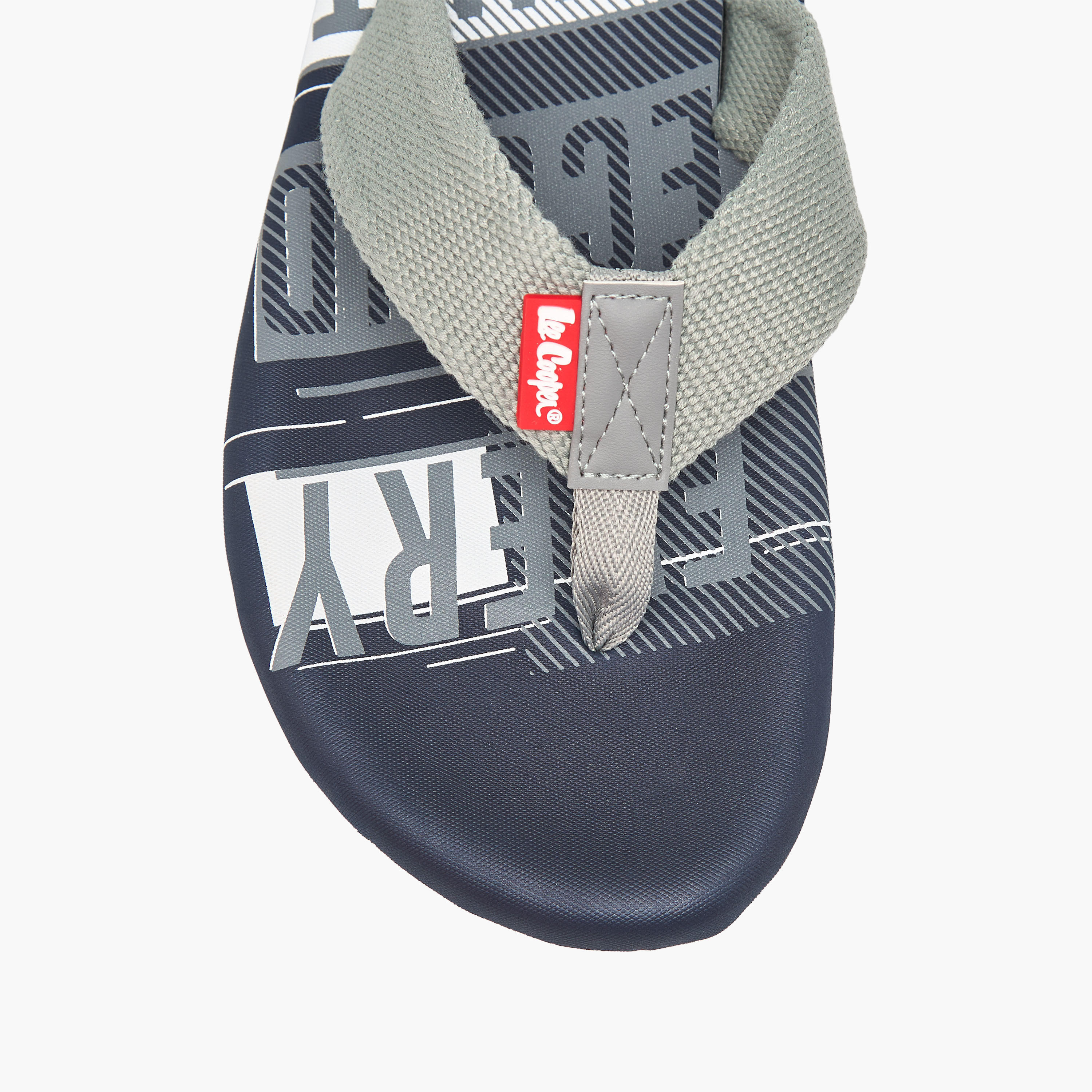 شبشب رجالي بطبعات جرافيك من لي كوبر-men-shoes-flipflopsandslides-image-3