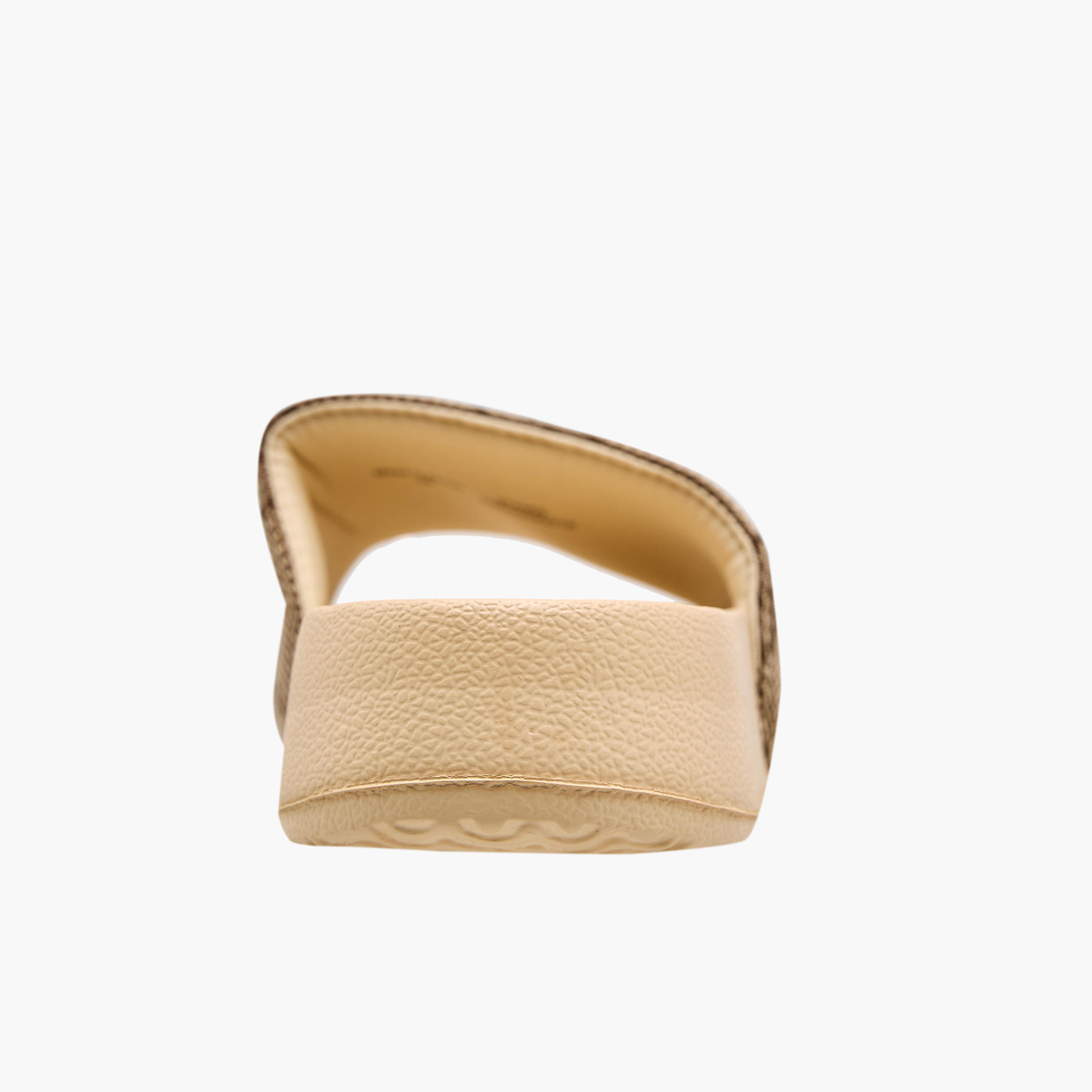 شبشب مطرّز بشعار مونوجرام للنساء من سيليست-women-shoes-flipflopsandslides-image-4