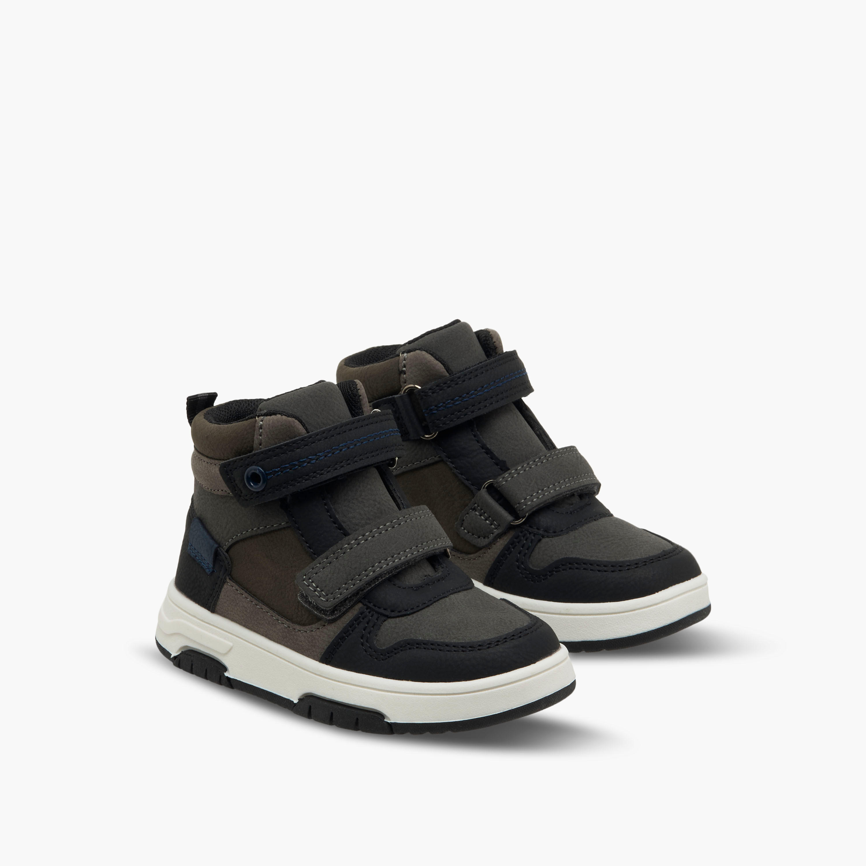 حذاء سنيكرز بقصة عالية وألواح للأولاد من إل بي إل من شو إكسبريس-boys-shoes-sneakers-image-1