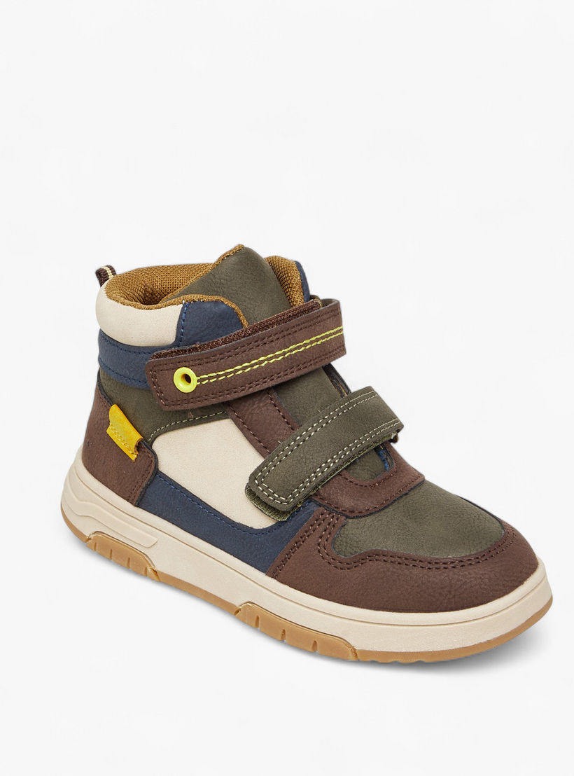 حذاء سنيكرز بقصة عالية وألواح للأولاد من إل بي إل من شو إكسبريس-boys-shoes-sneakers-image-2