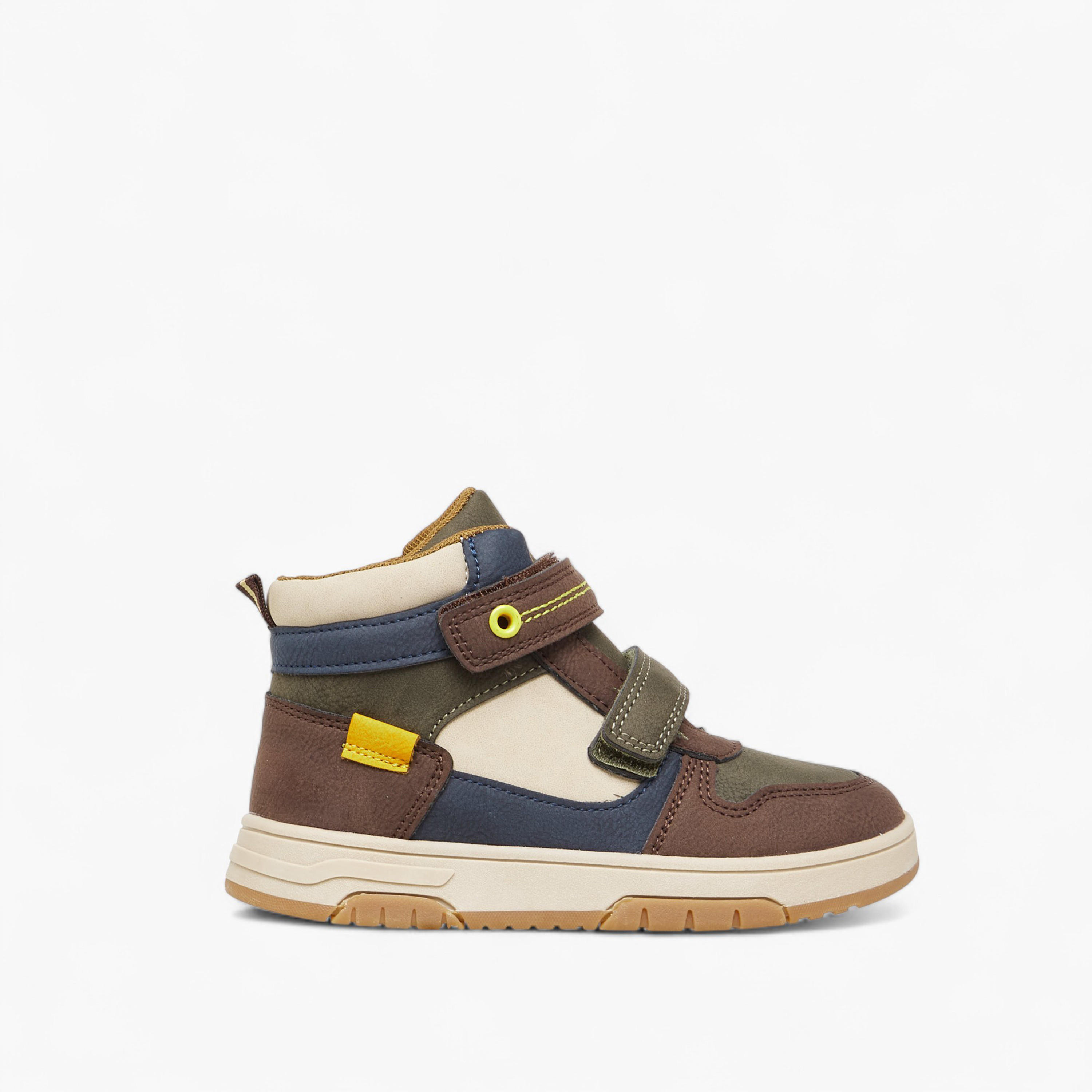 حذاء سنيكرز بقصة عالية وألواح للأولاد من إل بي إل من شو إكسبريس-boys-shoes-sneakers-image-3