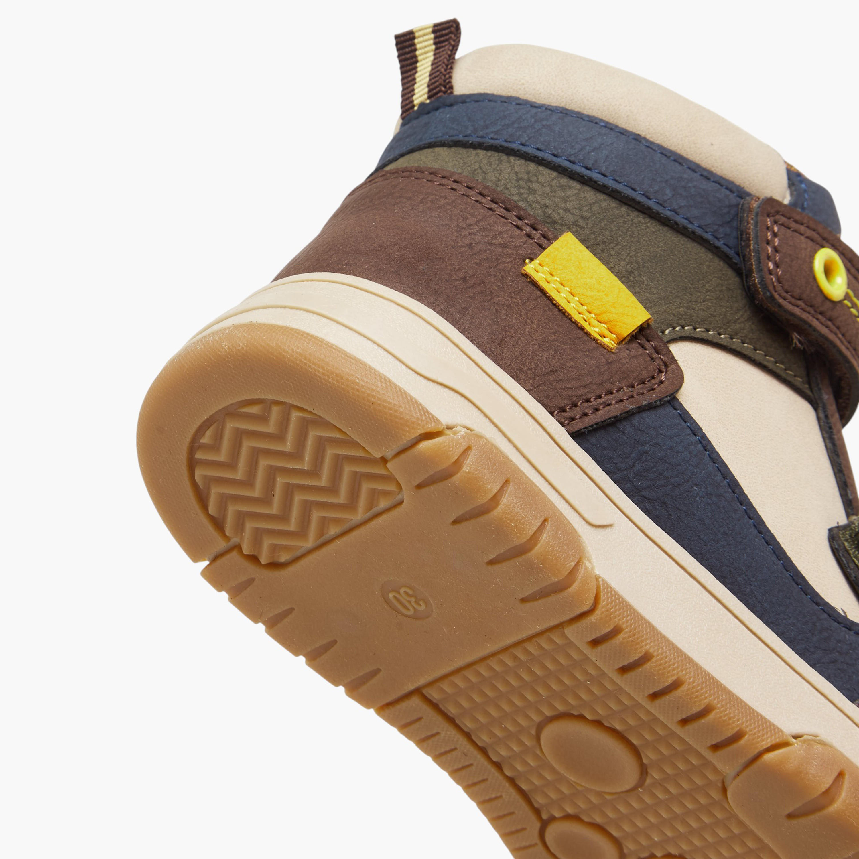 حذاء سنيكرز بقصة عالية وألواح للأولاد من إل بي إل من شو إكسبريس-boys-shoes-sneakers-image-5