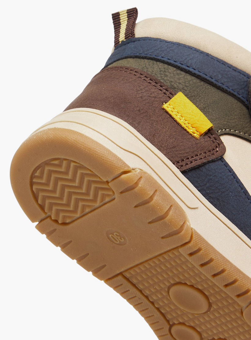 حذاء سنيكرز بقصة عالية وألواح للأولاد من إل بي إل من شو إكسبريس-boys-shoes-sneakers-image-5