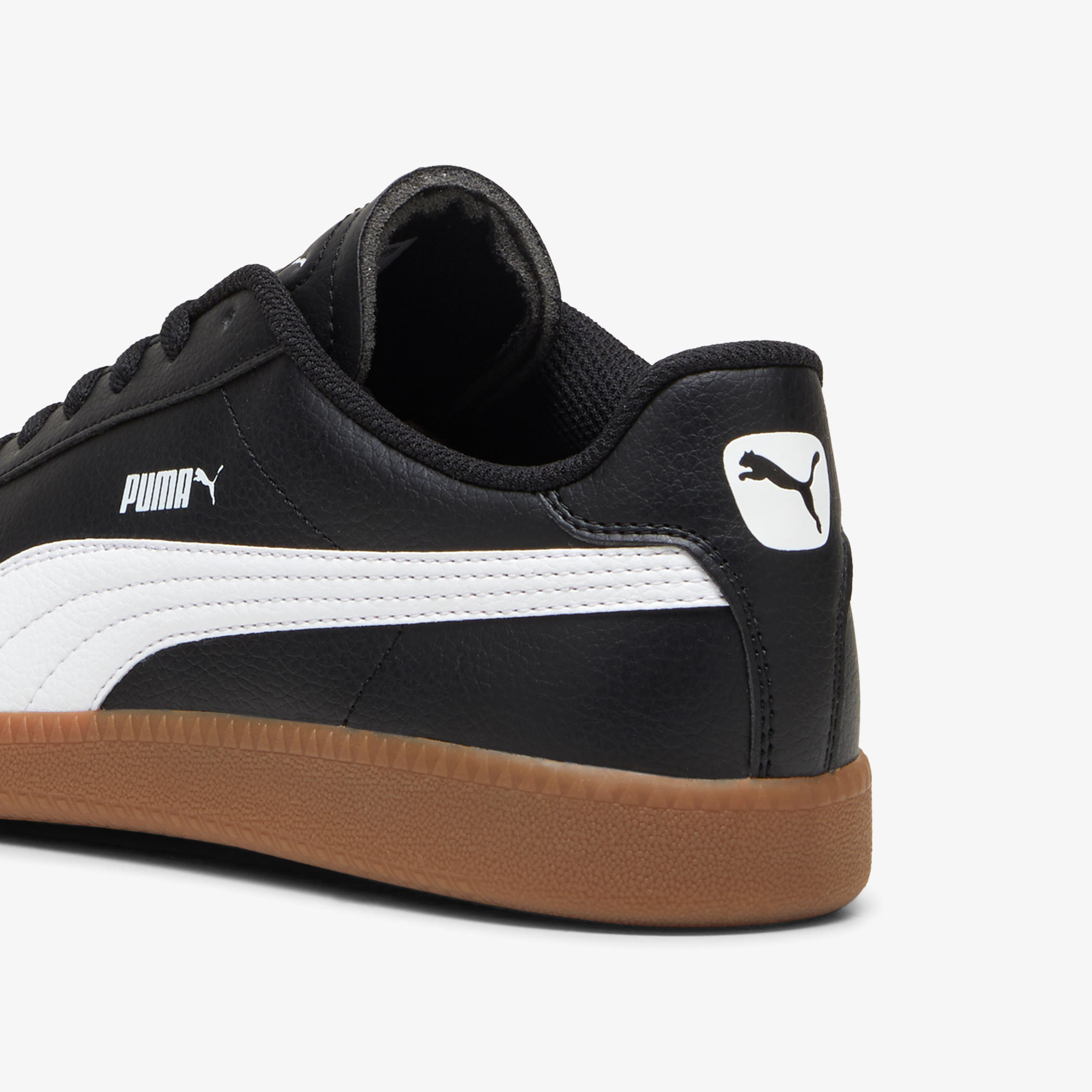 حذاء رياضي متعدد التصاميم برباط إغلاق للرجال من بوما - PUMA R - 9-sports-men-shoes-image-3