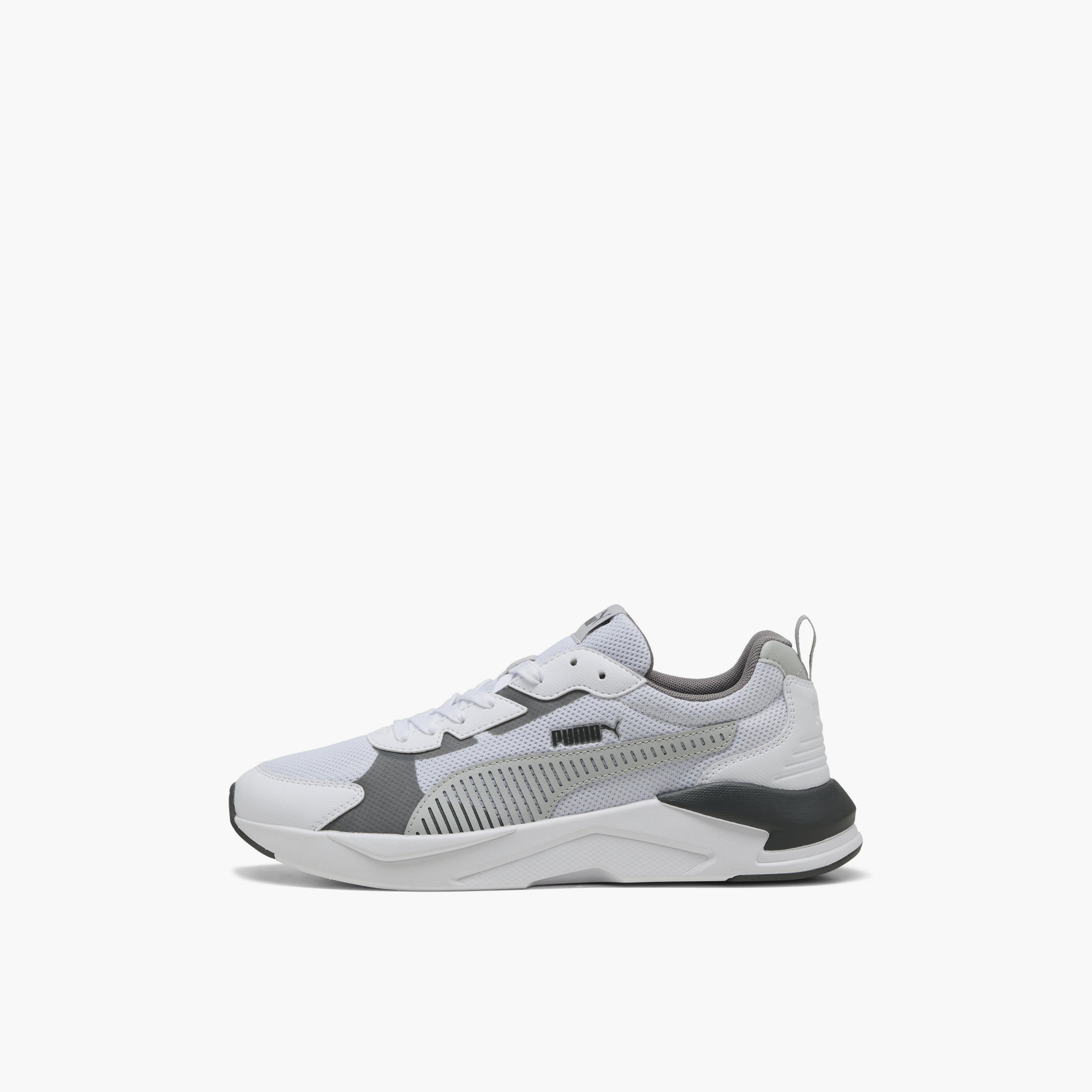 حذاء سنيكرز بكاحل منخفض ورباط إغلاق أكس- راي 3 أل تي للرجال من بوما-sports-men-shoes-image-3