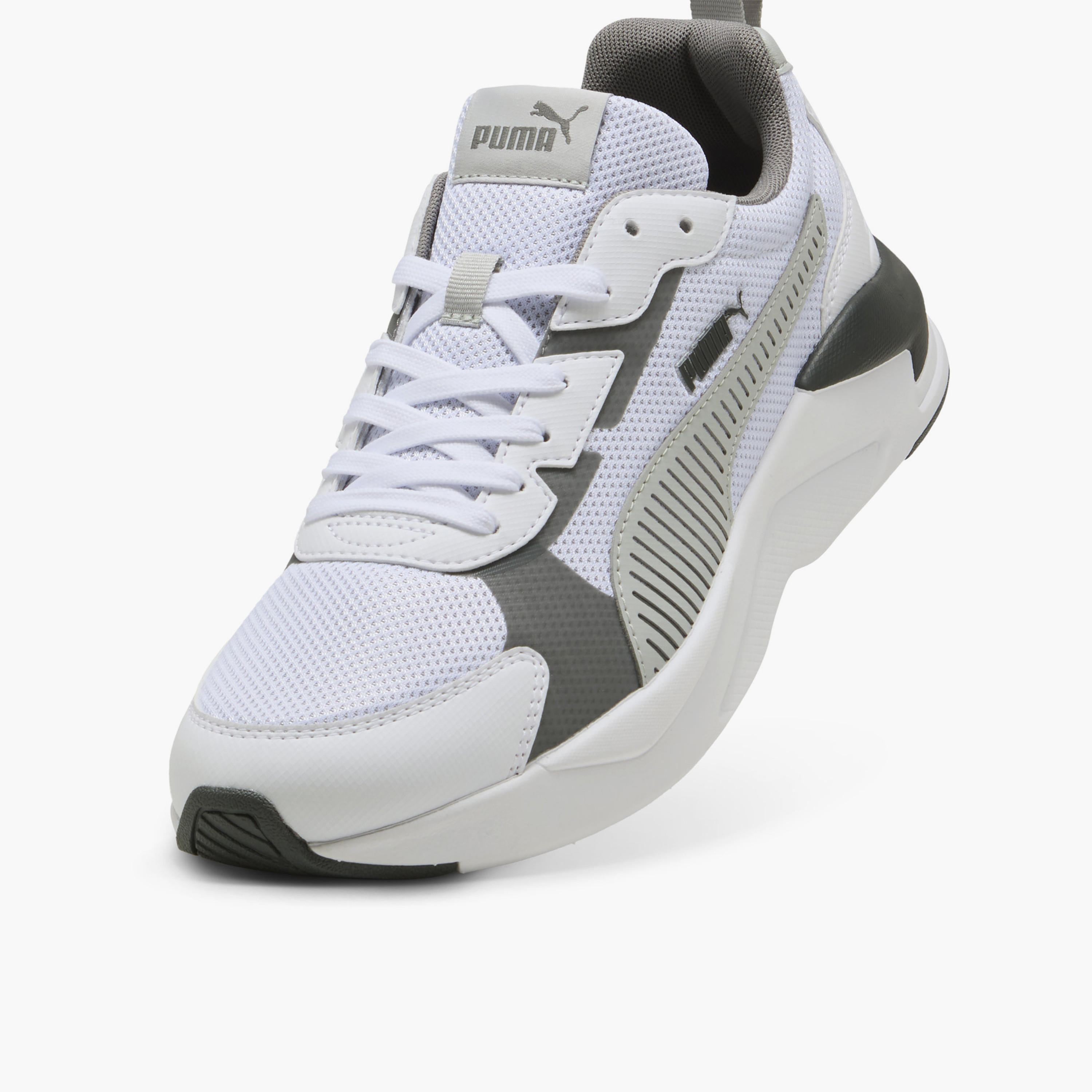 حذاء سنيكرز بكاحل منخفض ورباط إغلاق أكس- راي 3 أل تي للرجال من بوما-sports-men-shoes-image-5