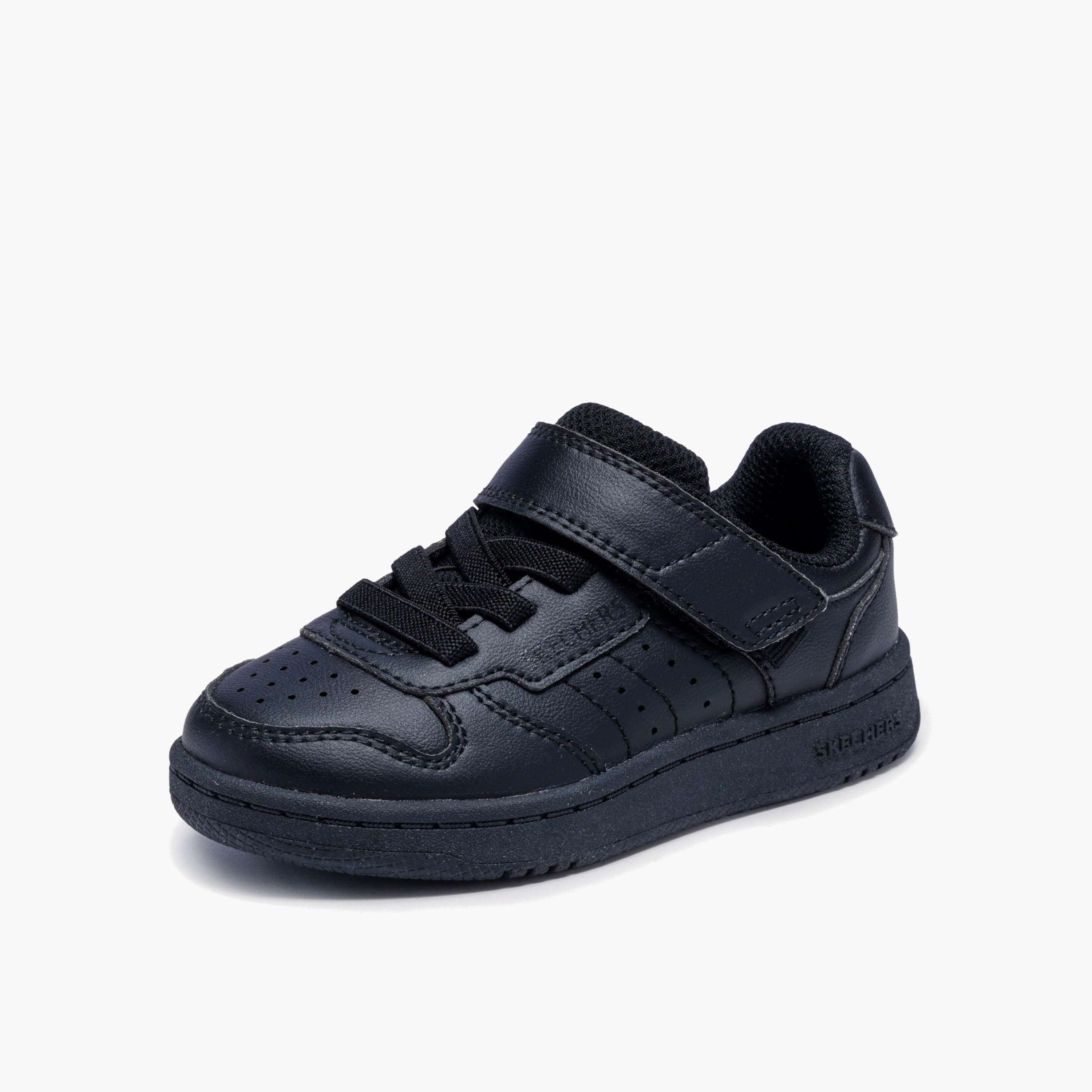 حذاء رياضي بشريط إغلاق لاصق كويك ستريت للأولاد من سكيتشرز-baby-boys-shoes-closedshoes-image-3