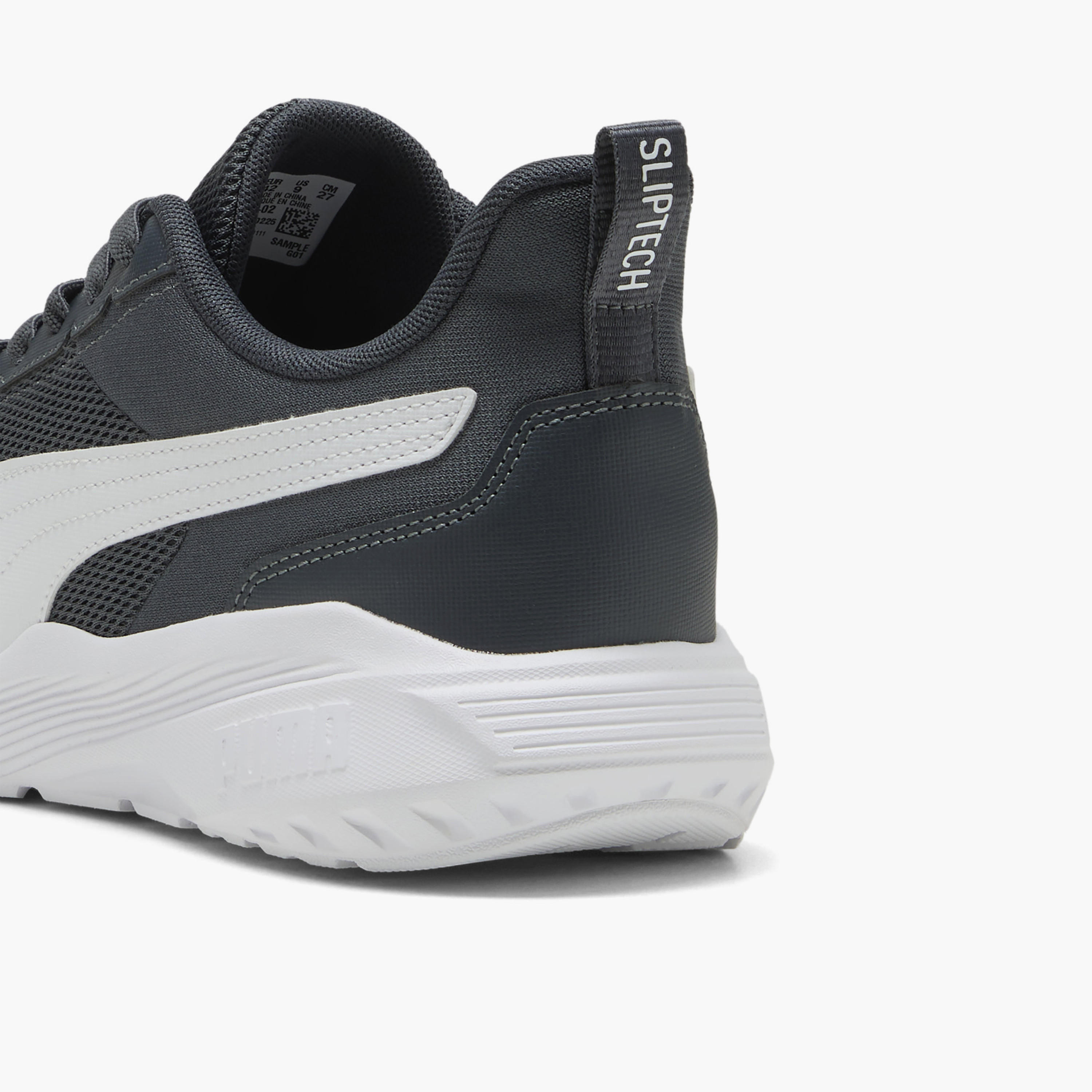 حذاء جري "انزارون 2 لايت سليب تيك" سهل الارتداء للرجال من بوما-sports-men-shoes-image-6