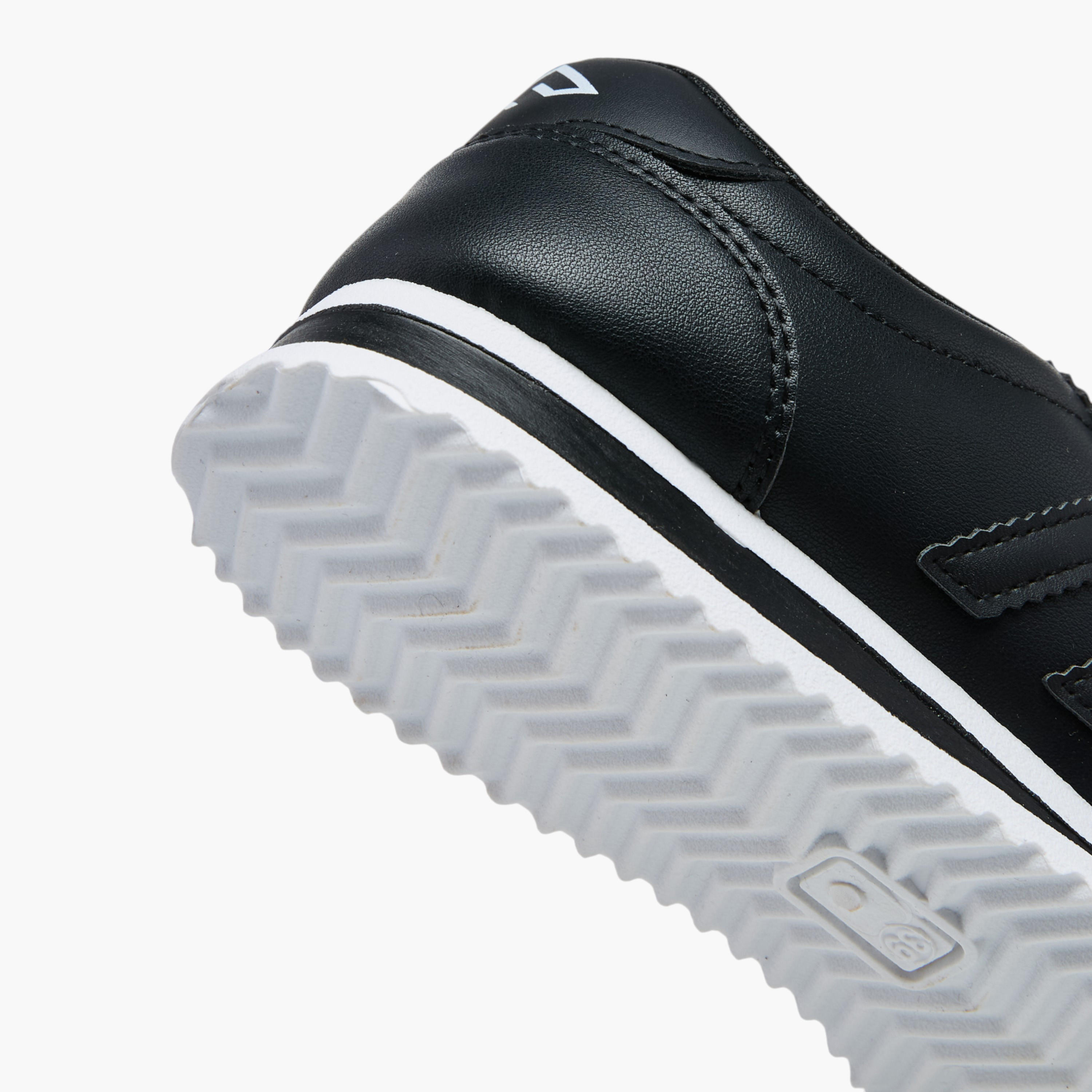 حذاء سنيكرز برباط إغلاق من أوكلان من شو إكسبريس-women-shoes-sneakers-image-5