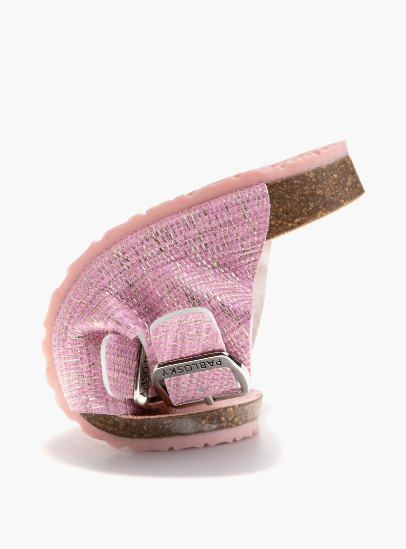 صندل بارز الملمس بتفاصيل إبزيم للبنات من بابلوسكي-girls-shoes-sandals-image-6