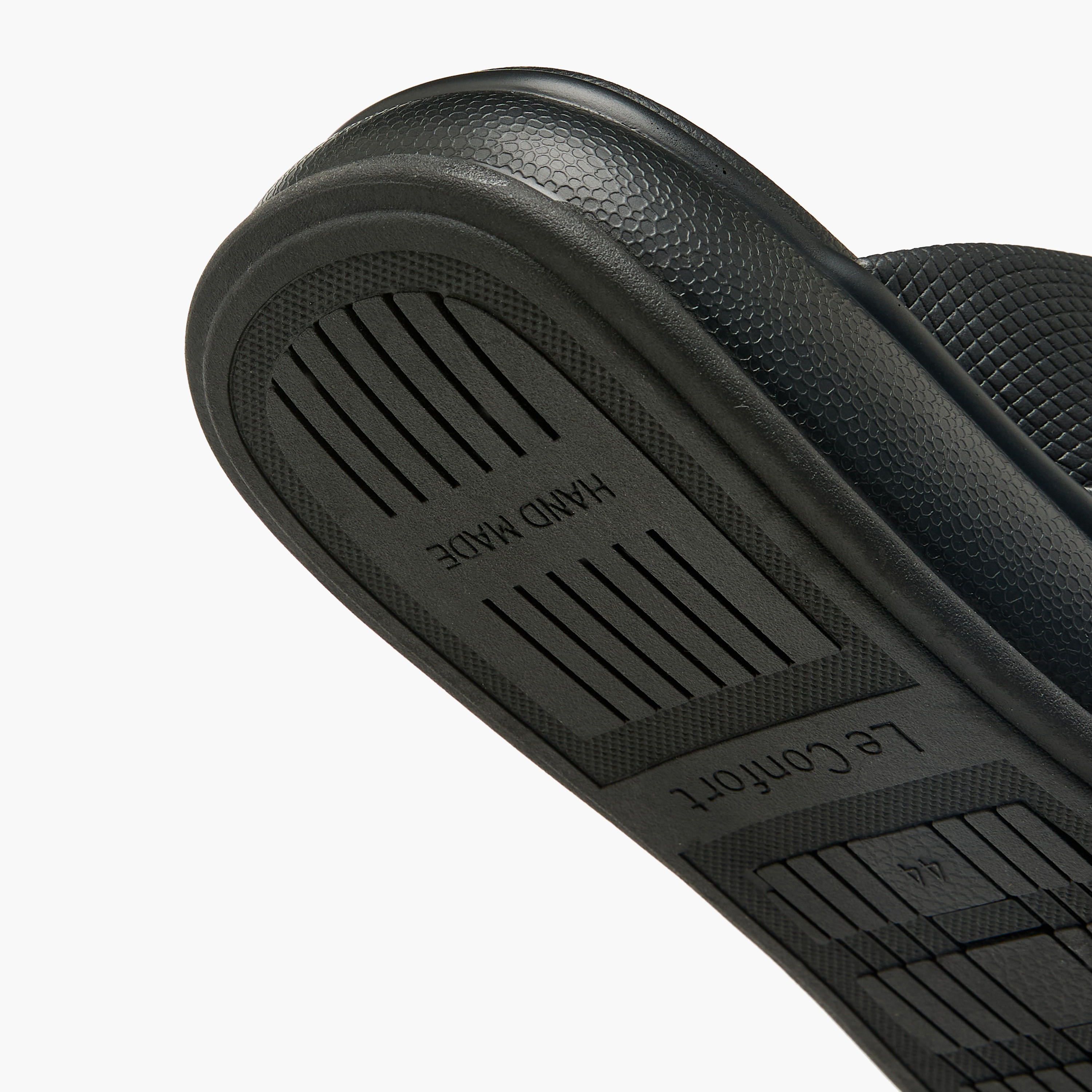 صندل مريح سهل الارتداء للرجال من لو كونفورت-men-shoes-sandals-image-7