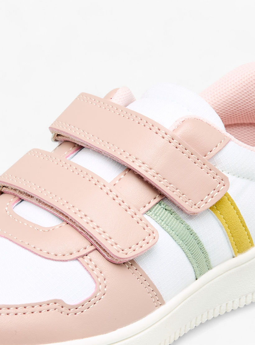 حذاء سنيكرز بشريط إغلاق للبنات من جونيورز-girls-shoes-sneakers-image-4